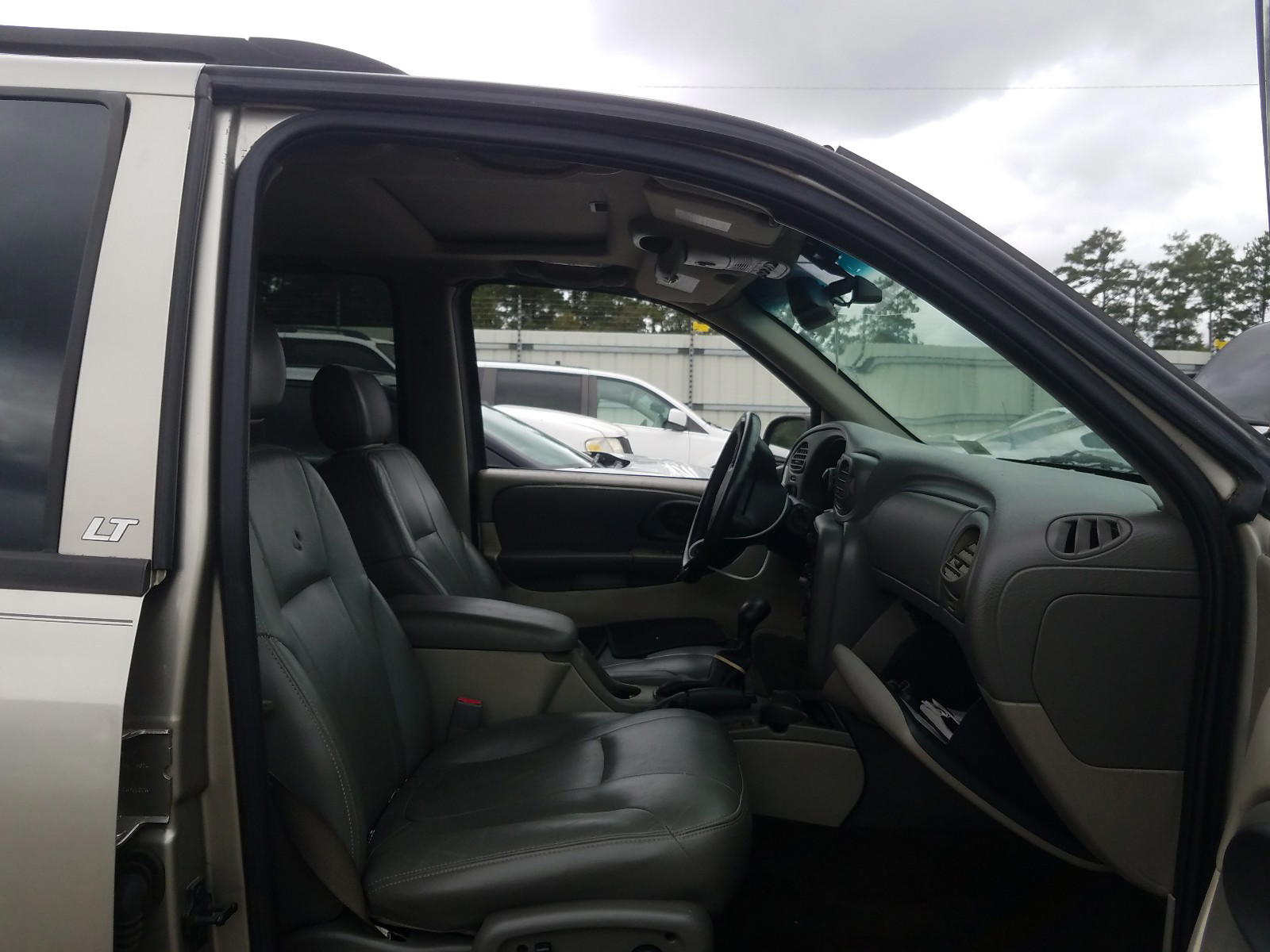 Photo 5 from auction – 2003 CHEVROLET TRAILBLAZE with VIN 1GNDS13S032172172