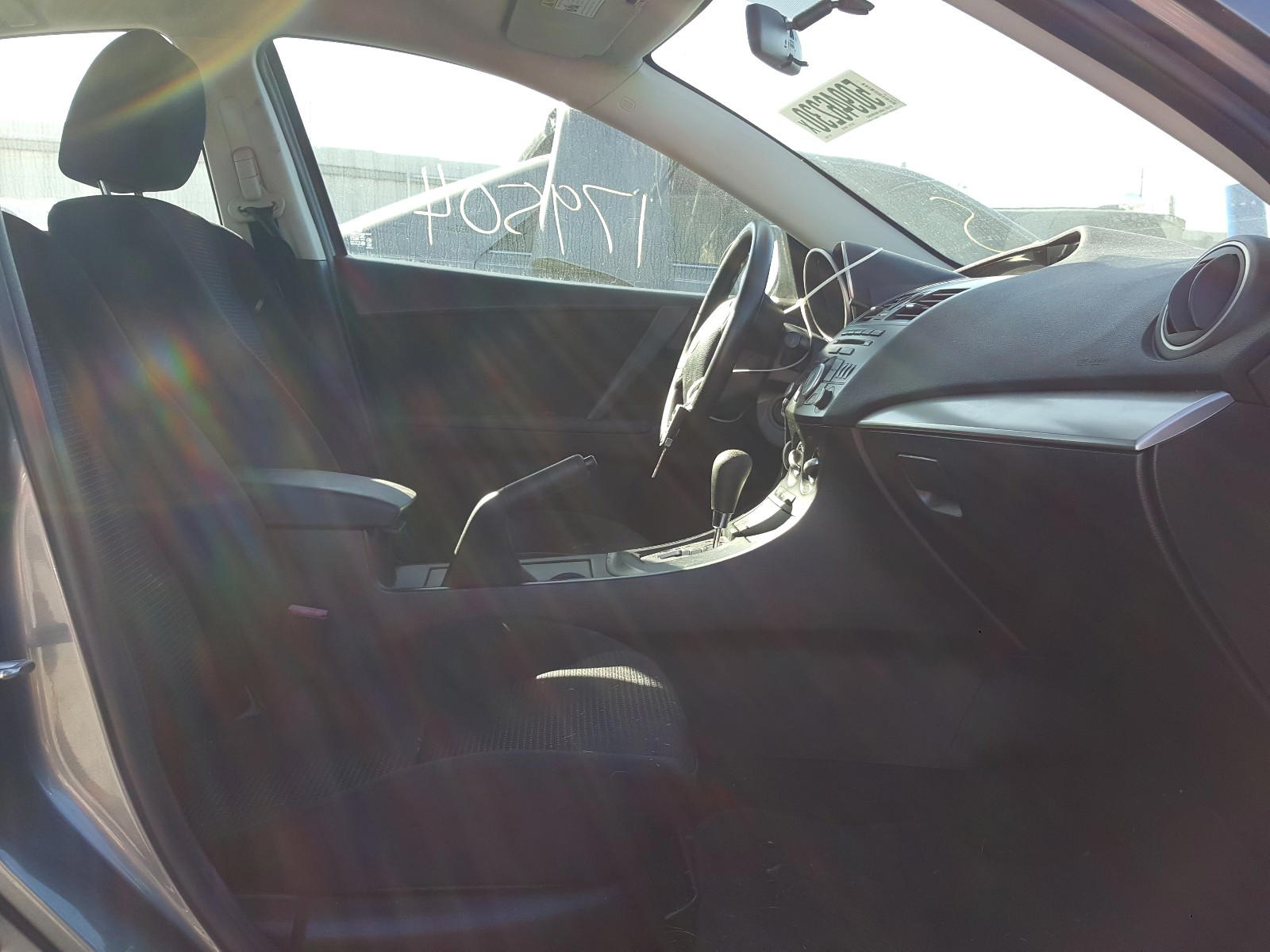 Photo 5 from auction – 2012 MAZDA 3 with VIN JM1BL1VFXC1514018