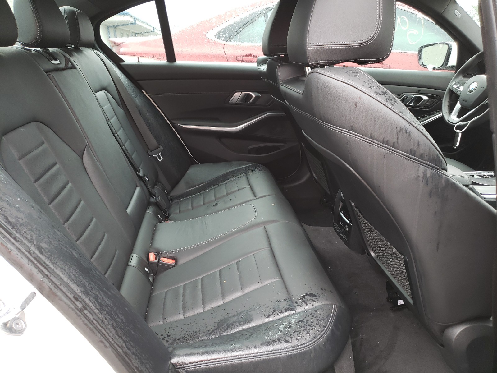 Photo 6 from auction – 2019 BMW 330I with VIN WBA5R1C59KAJ98287