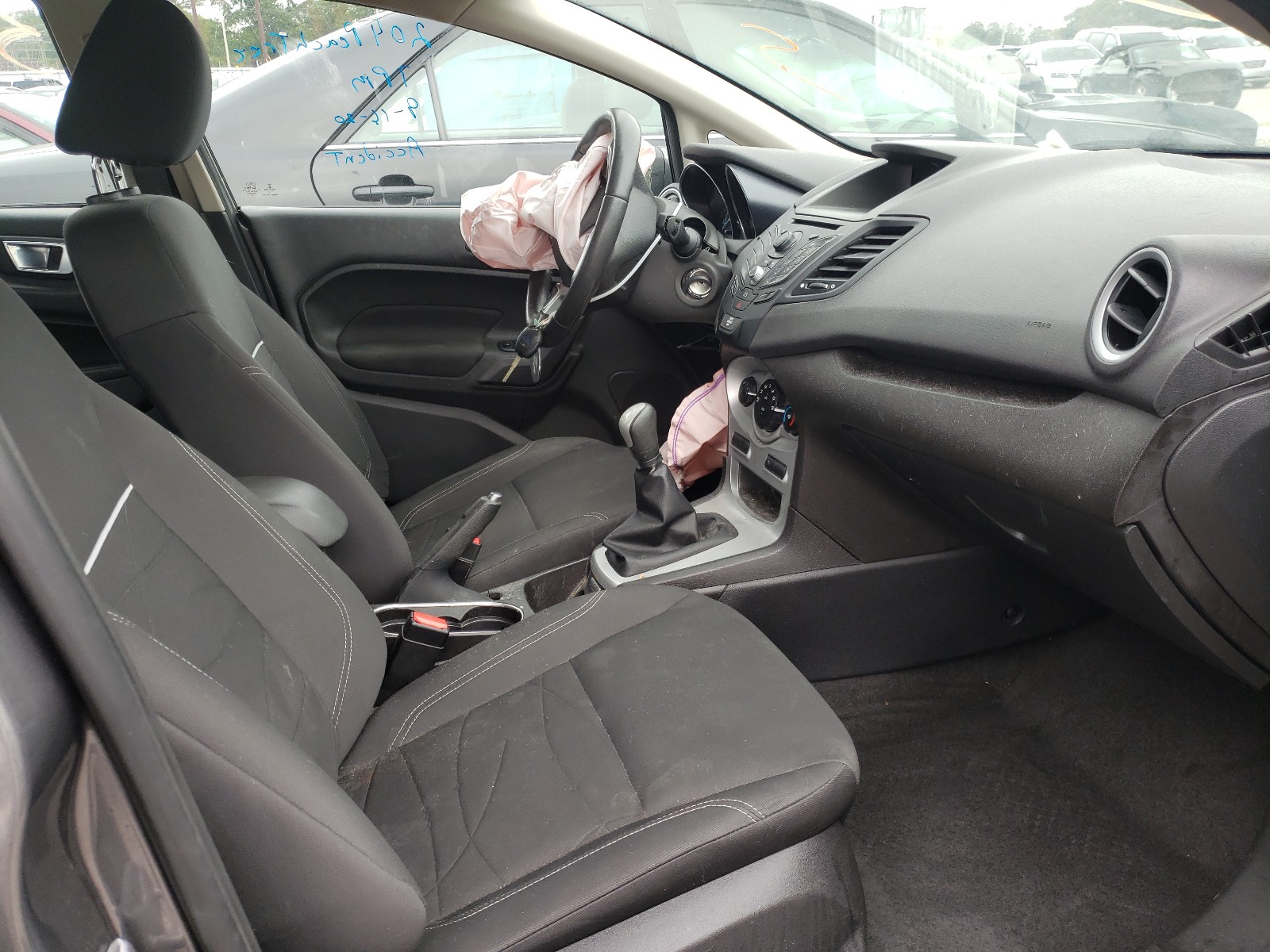 Photo 5 from auction – 2014 FORD FIESTA SE with VIN 3FADP4EJ6EM114004