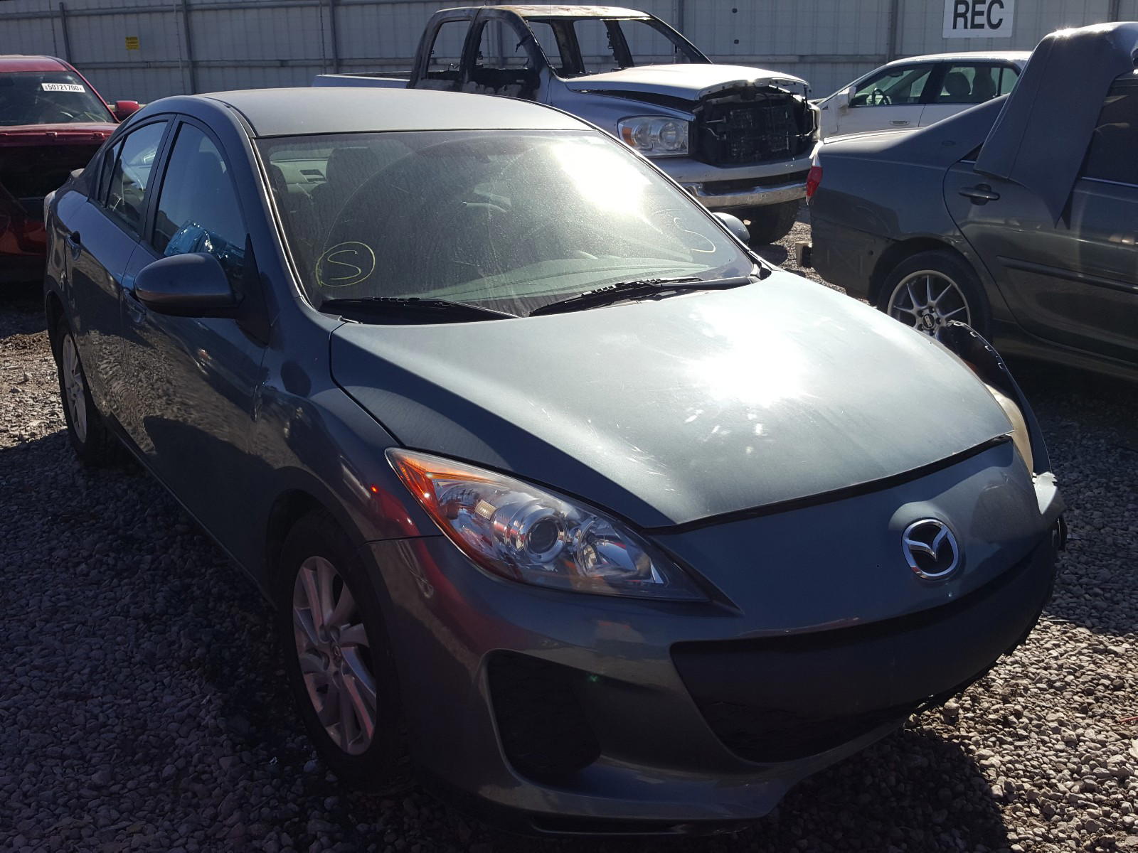 MAZDA 3 2012 with VIN JM1BL1VFXC1514018 - Photo from auction