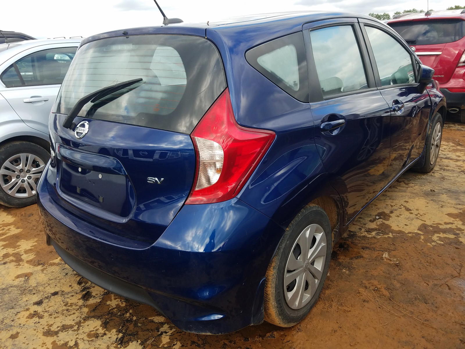 Photo 4 from auction – 2018 NISSAN VERSA NOTE with VIN 3N1CE2CPXJL361407