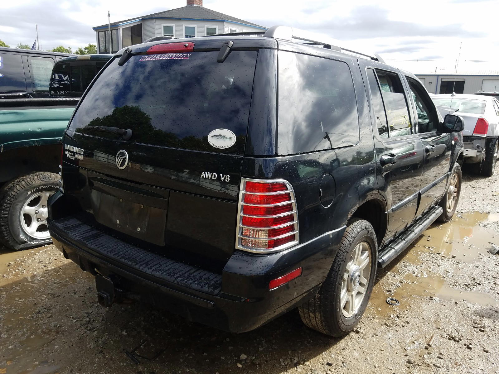 Photo 4 from auction – 2005 MERCURY MOUNTAINEE with VIN 4M2DU86W85ZJ10341