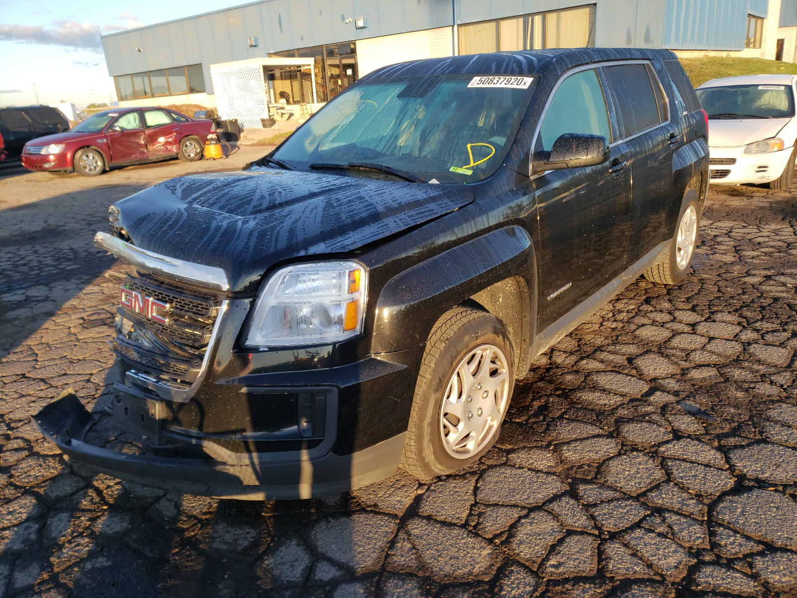 Photo 2 from auction – 2017 GMC TERRAIN SL with VIN 2GKALMEK8H6335060