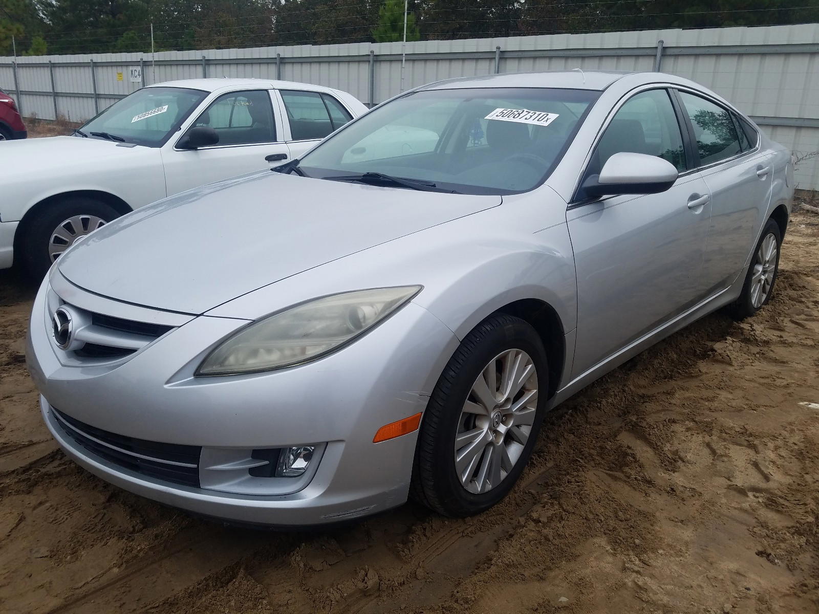Photo 2 from auction – 2010 MAZDA 6 I with VIN 1YVHZ8CH0A5M38587
