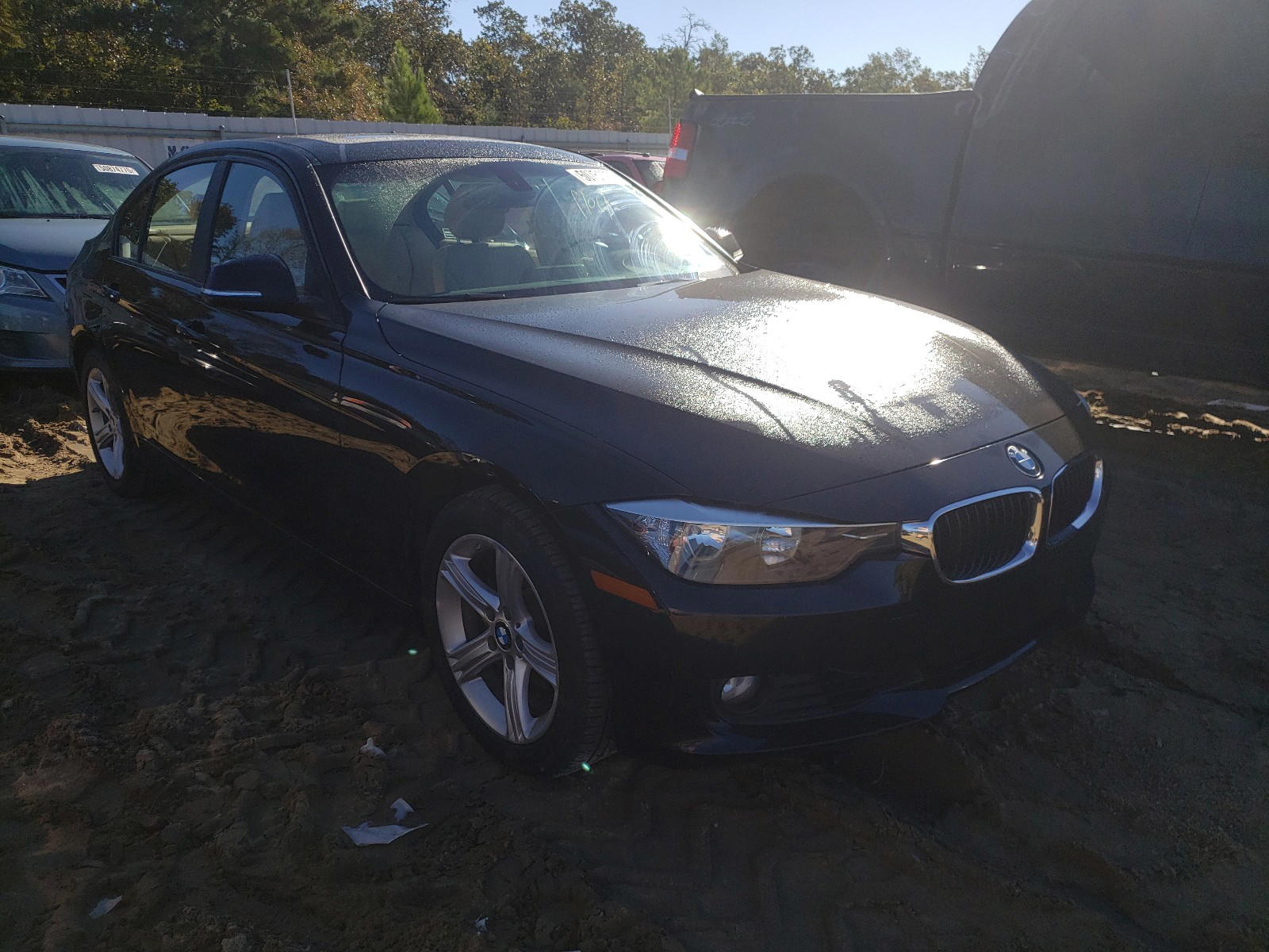 BMW 328 I 2015 with VIN WBA3A5G59FNS84195 - Photo from auction