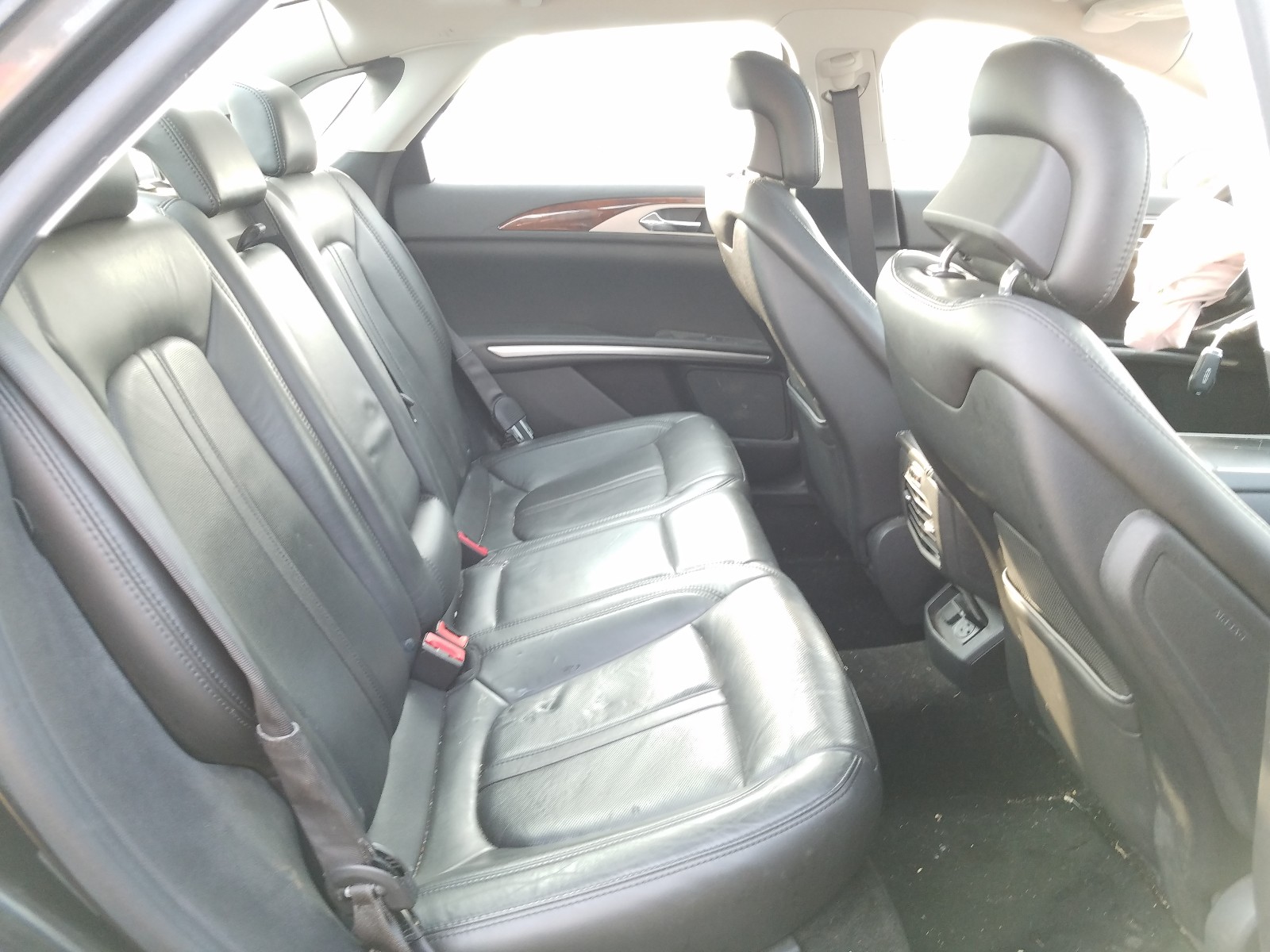 Photo 6 from auction – 2013 LINCOLN MKZ with VIN 3LN6L2GK9DR811804