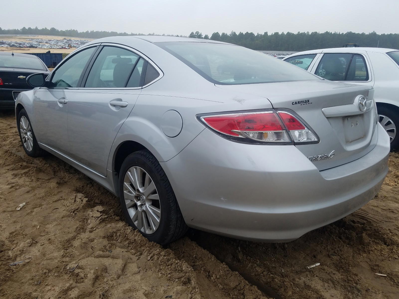 Photo 3 from auction – 2010 MAZDA 6 I with VIN 1YVHZ8CH0A5M38587