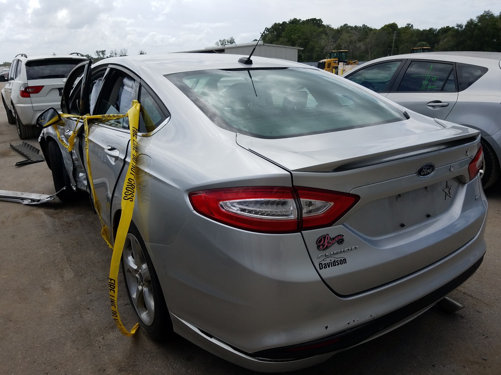Photo 3 from auction – 2014 FORD FUSION SE with VIN 1FA6P0H78E5383483