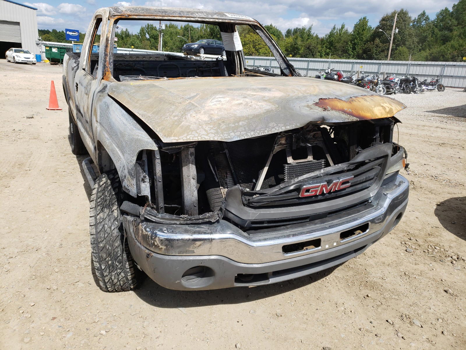 Photo 9 from auction – 2007 GMC SIERRA C25 with VIN 1GTHC24U57E149925