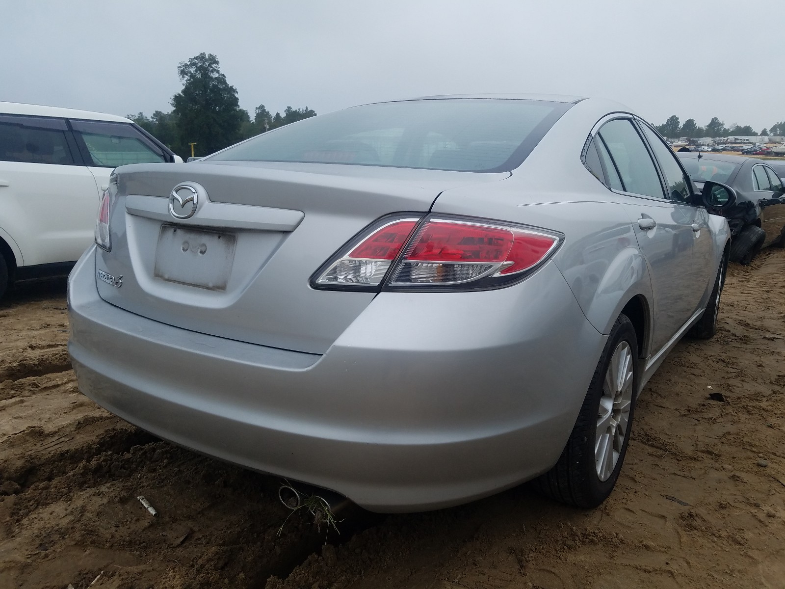 Zdjęcie 4 z aukcji – 2010 MAZDA 6 I z VIN 1YVHZ8CH0A5M38587