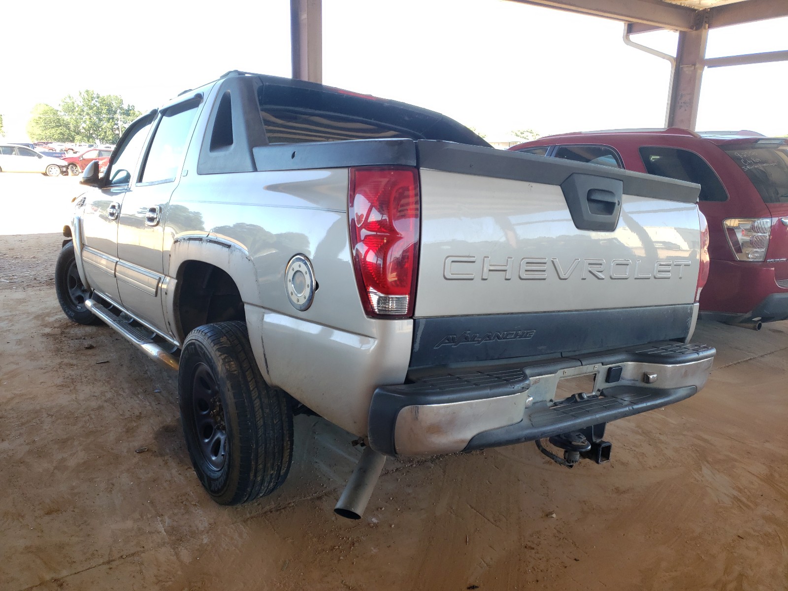 Photo 3 from auction – 2006 CHEVROLET AVALANCHE with VIN 3GNEC12Z76G128634