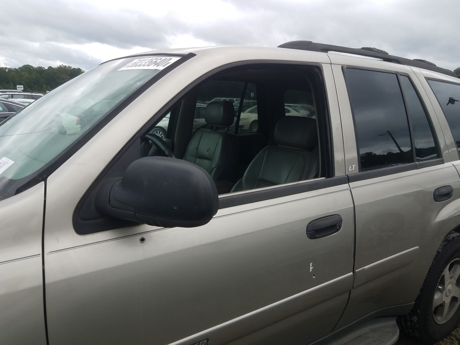 Фото 9 с аукциона – 2003 CHEVROLET TRAILBLAZE с VIN 1GNDS13S032172172