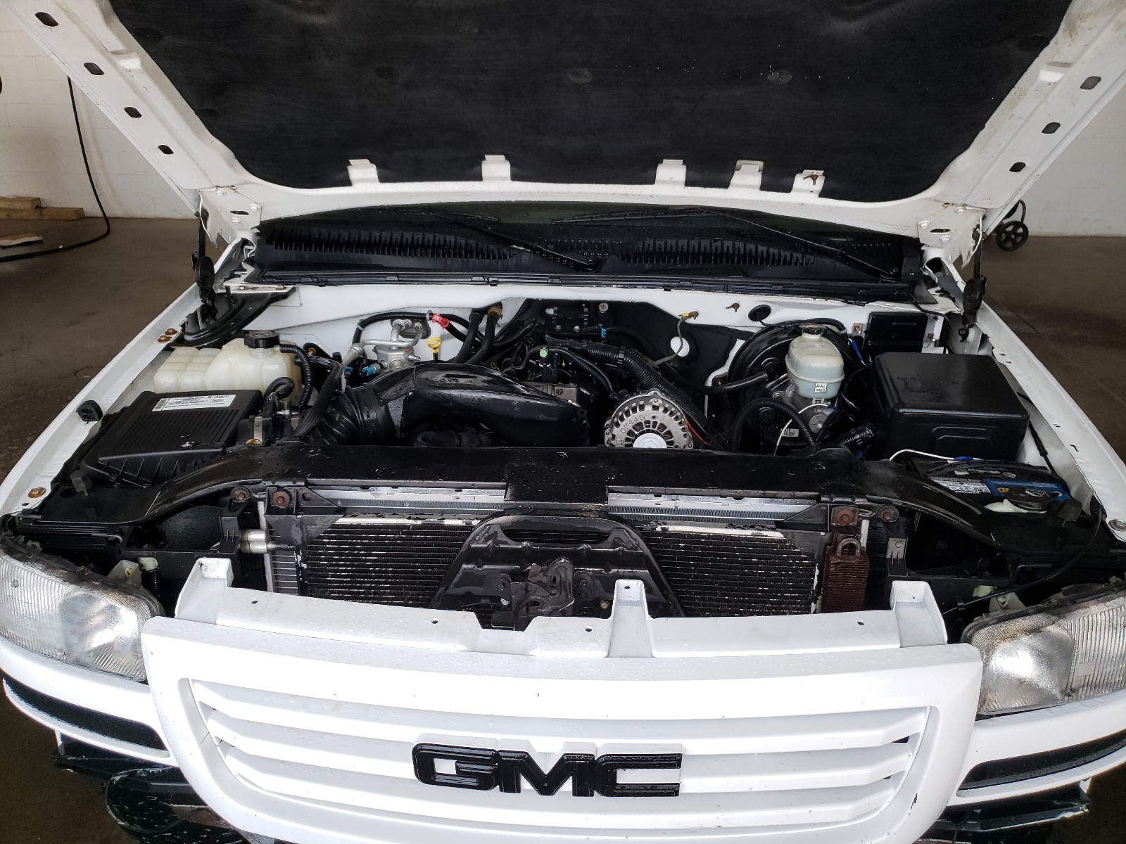 Photo 7 from auction – 2007 GMC NEW SIERRA with VIN 1GTEK14V37E184777