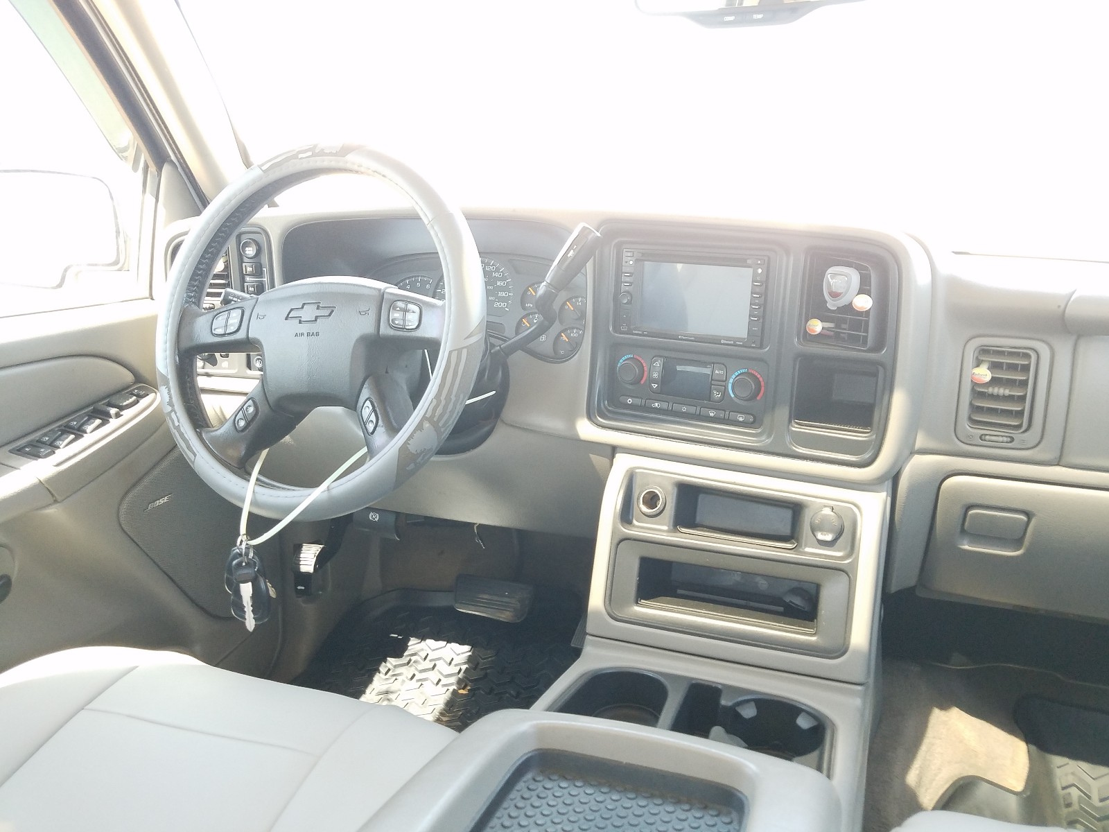 Photo 9 from auction – 2006 CHEVROLET SILVERADO with VIN 2GCEK13TX61169130