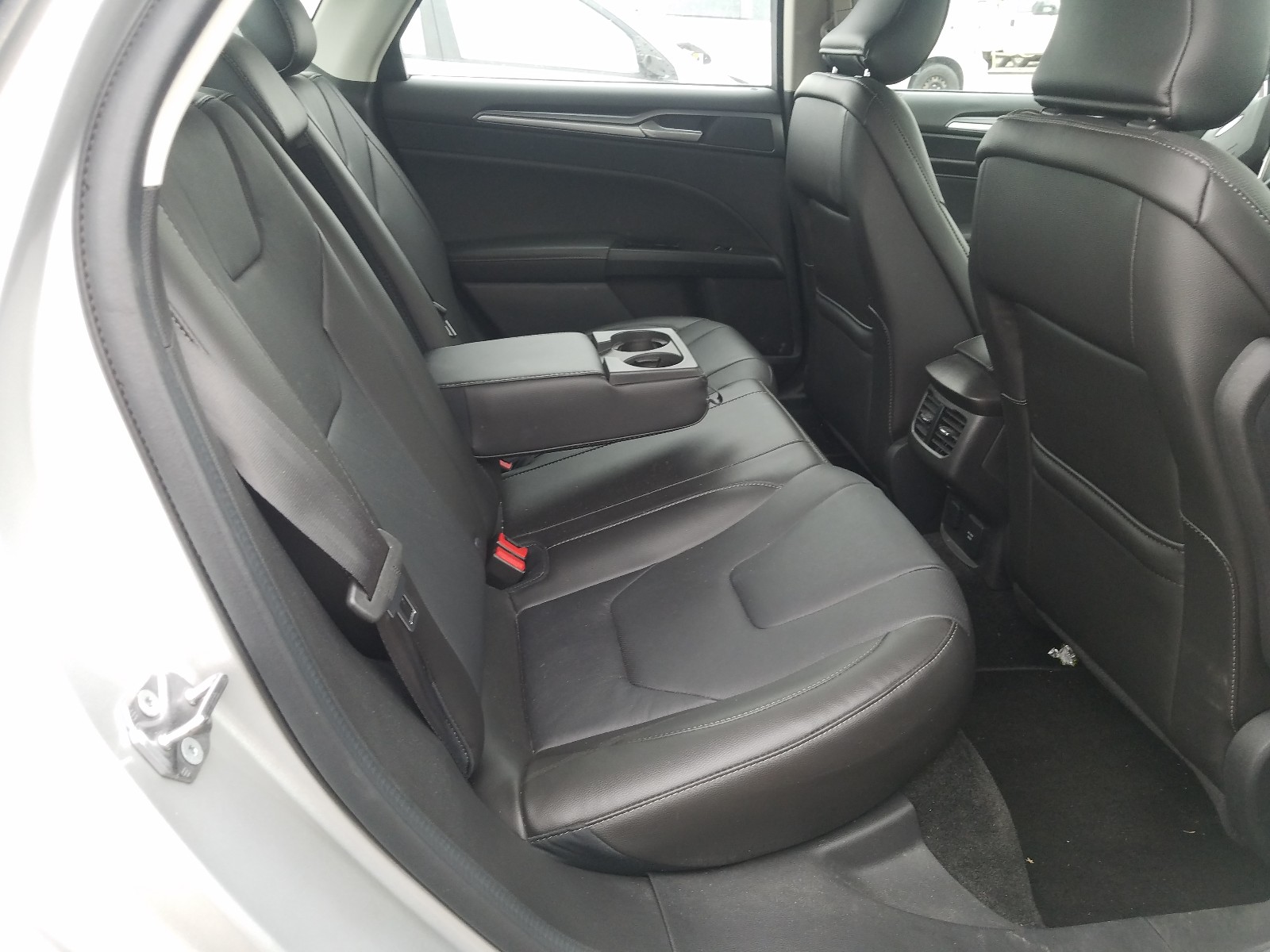 Photo 6 from auction – 2015 FORD FUSION TIT with VIN 3FA6P0K93FR263244