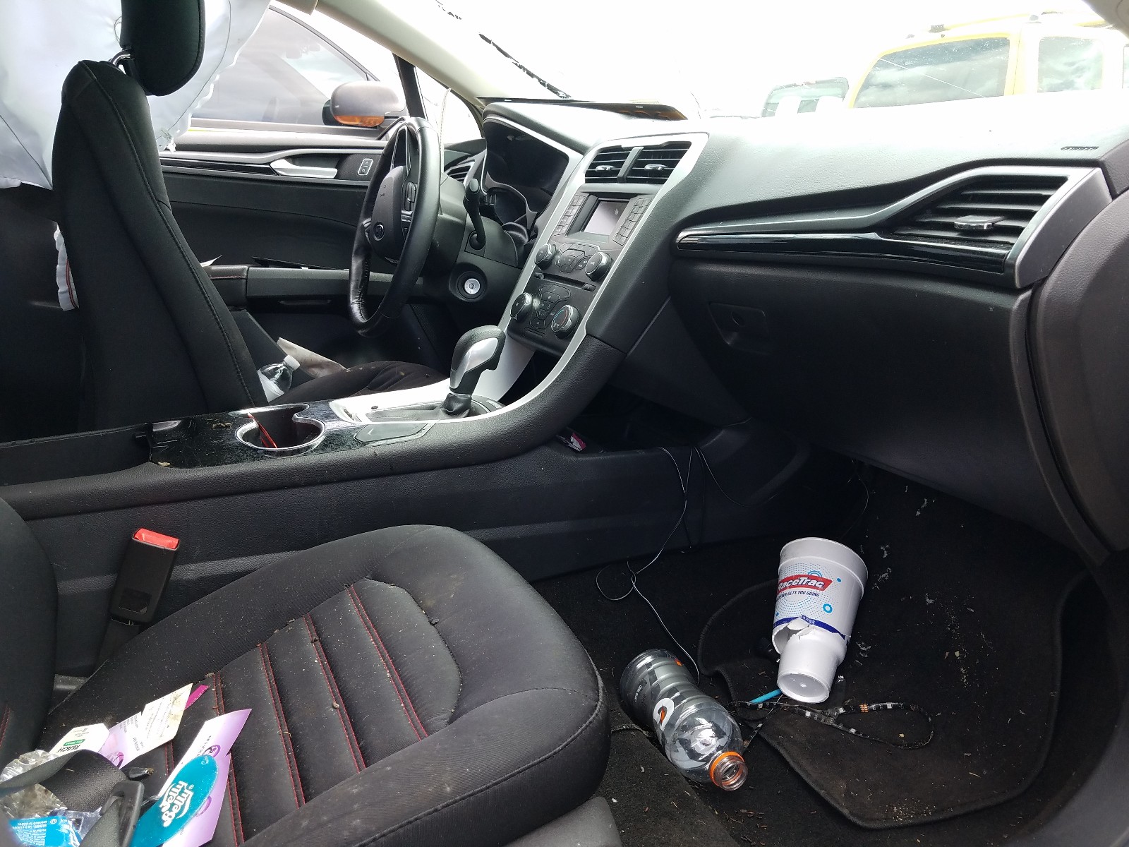 Photo 5 from auction – 2014 FORD FUSION SE with VIN 1FA6P0H78E5383483