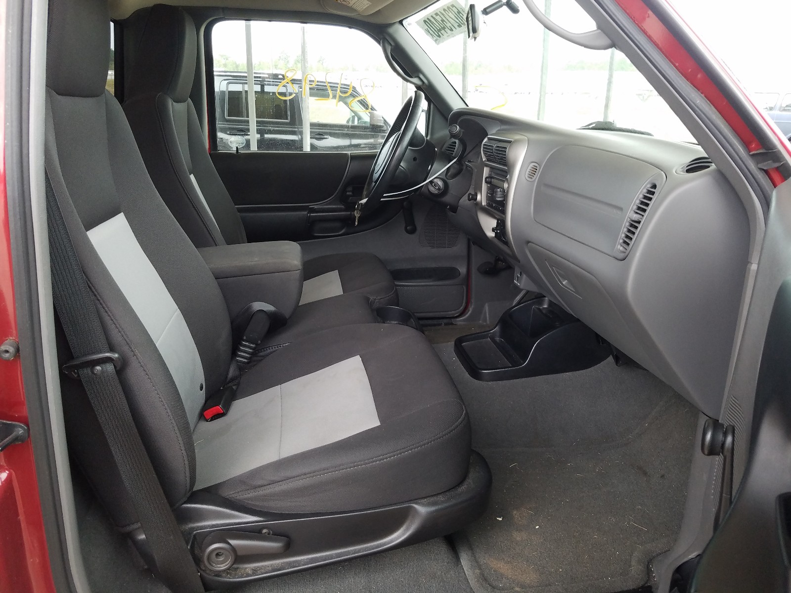 Photo 5 from auction – 2005 FORD RANGER with VIN 1FTYR10U15PA59977