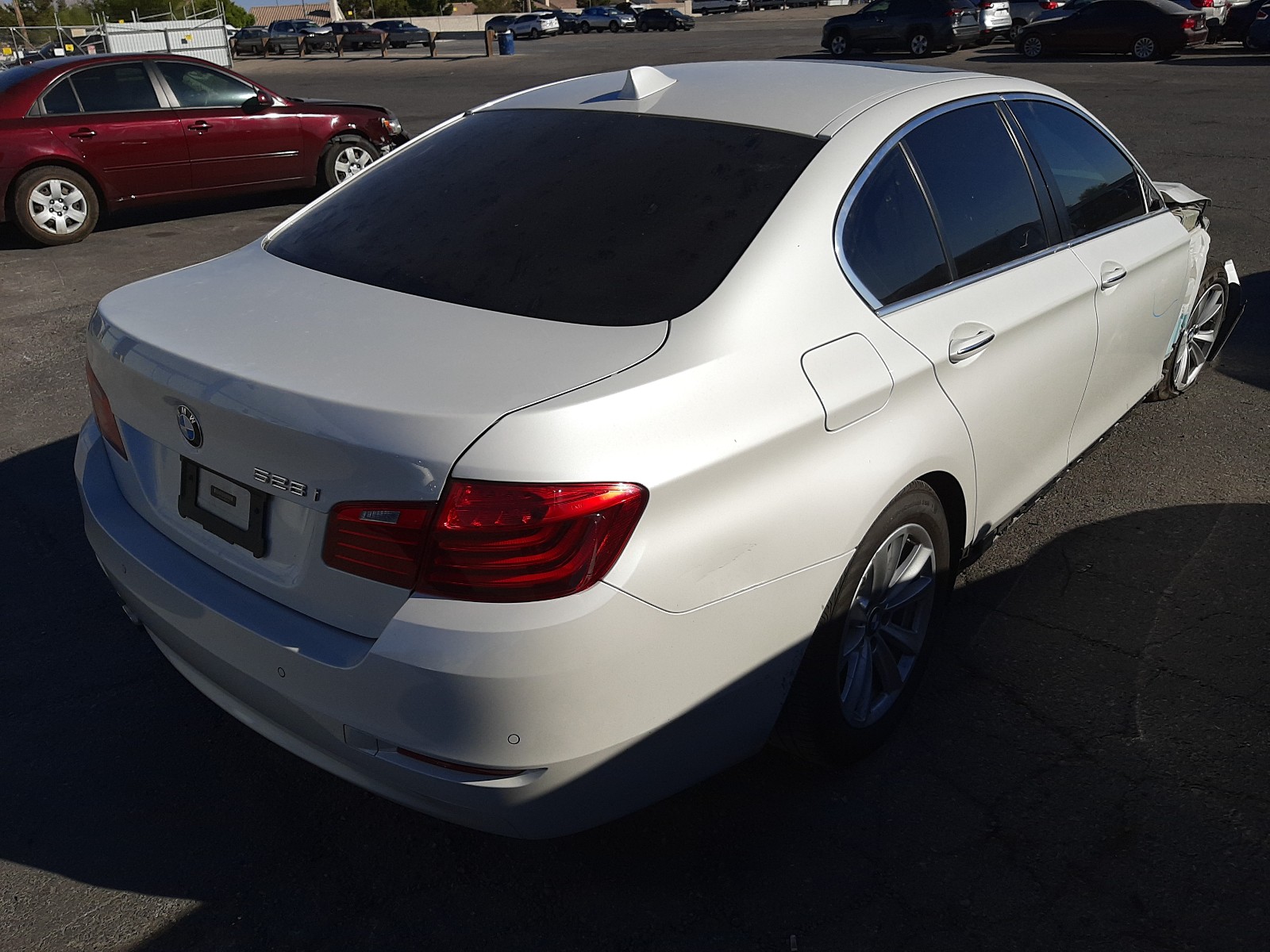 Фото 14 с аукциона – 2016 BMW 528 I с VIN WBA5A5C5XGD529138