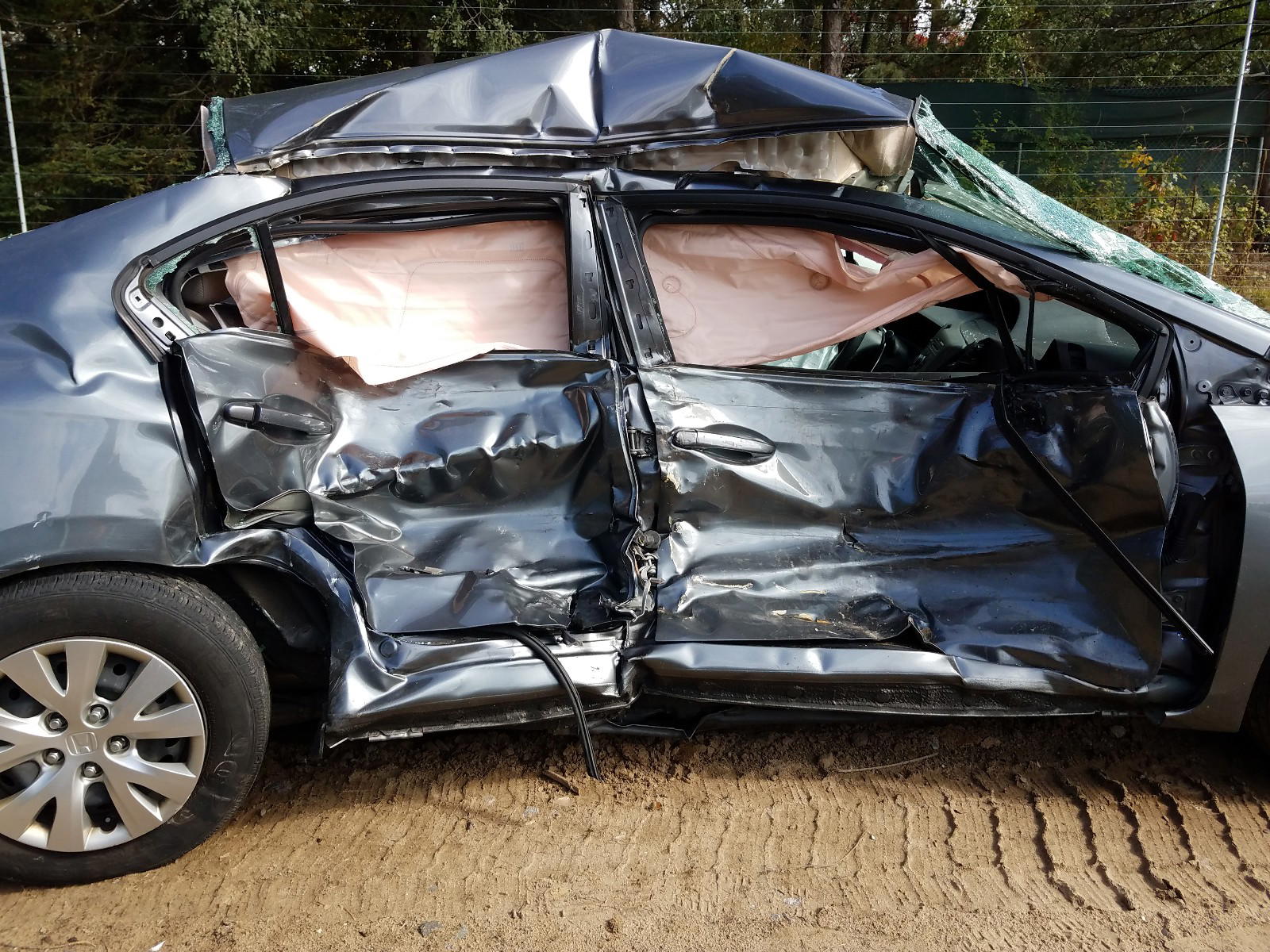 Photo 9 from auction – 2012 HONDA CIVIC LX with VIN 19XFB2F51CE012334