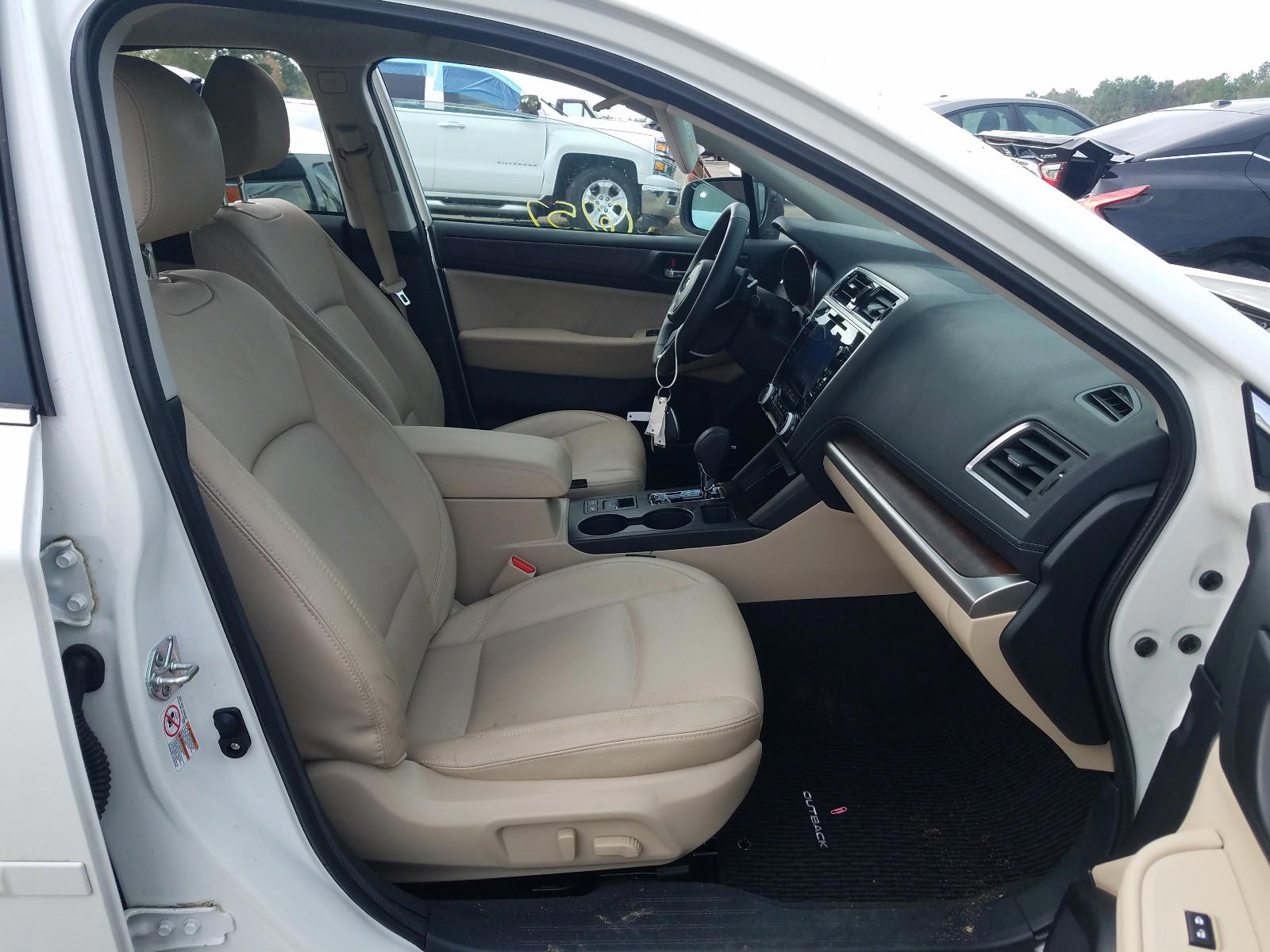 Photo 5 from auction – 2019 SUBARU OUTBACK 3. with VIN 4S4BSENC4K3333785