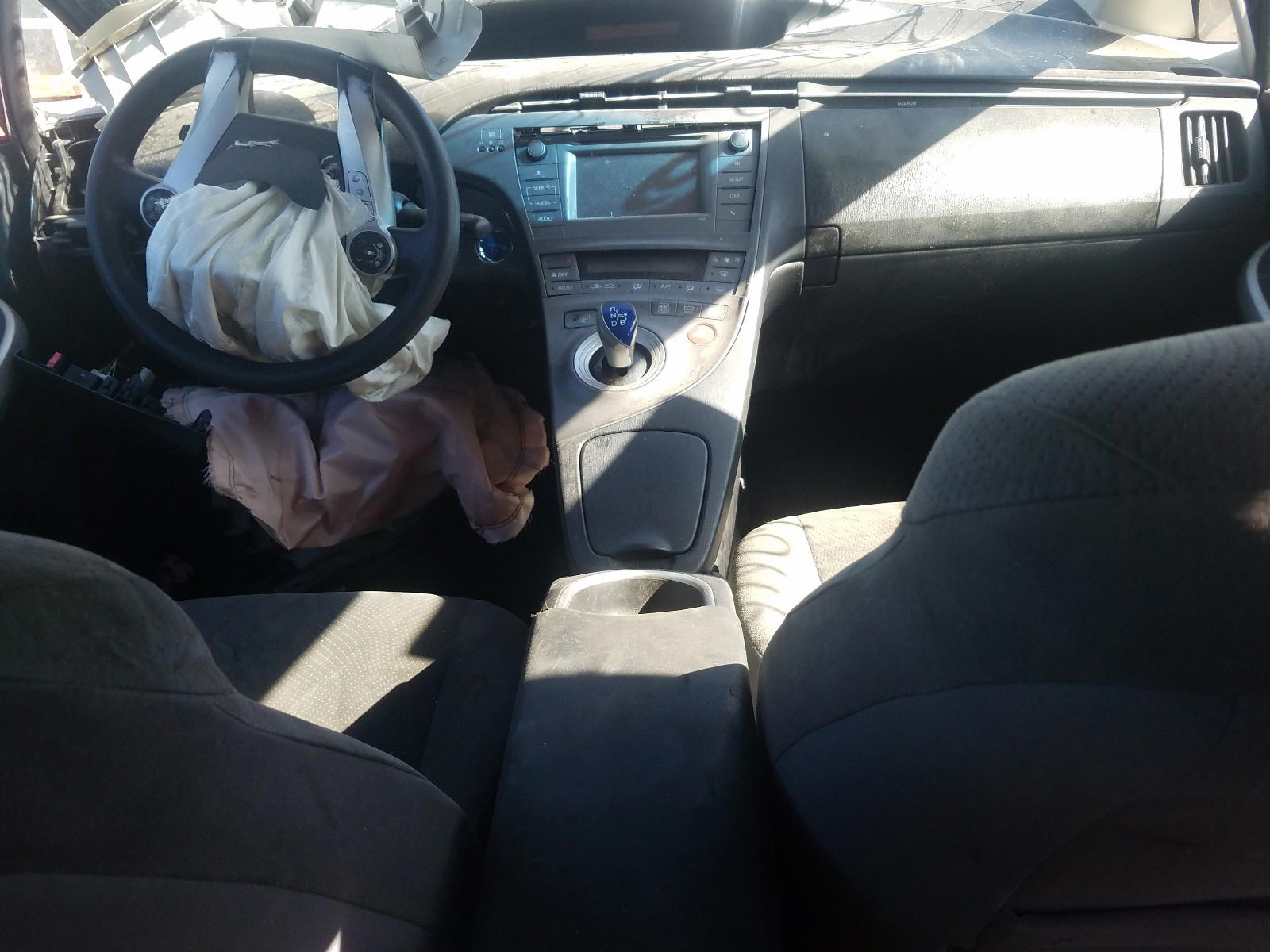 Photo 9 from auction – 2012 TOYOTA PRIUS with VIN JTDKN3DU9C5443750