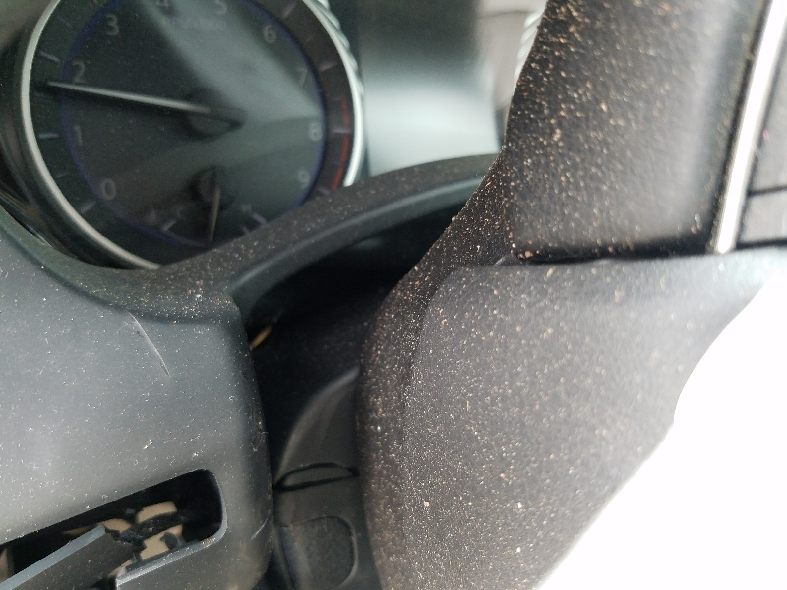 Photo 8 from auction – 2015 INFINITI Q50 BASE with VIN JN1BV7ARXFM394871