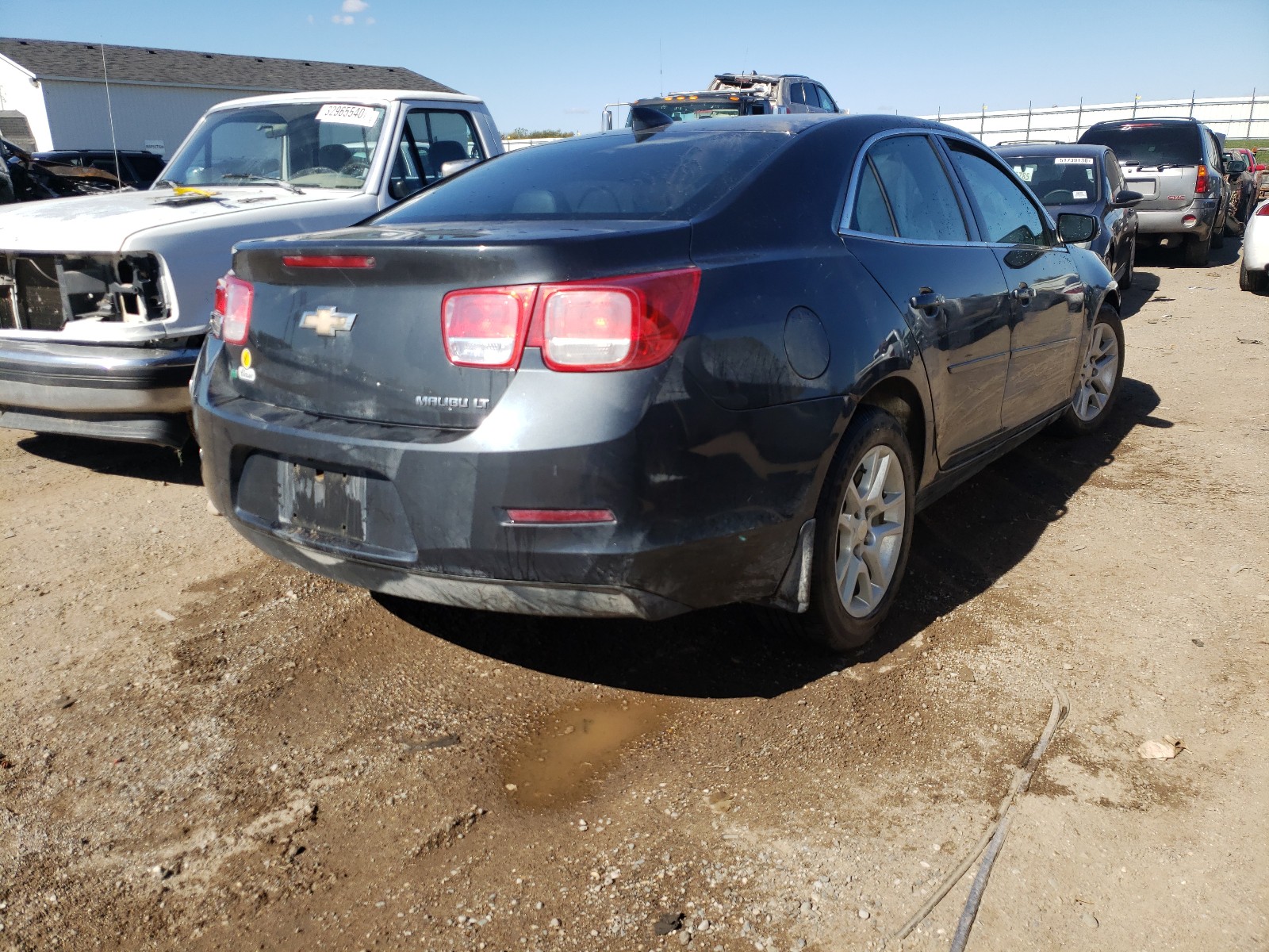 Photo 4 from auction – 2015 CHEVROLET MALIBU 1LT with VIN 1G11C5SL2FF168558