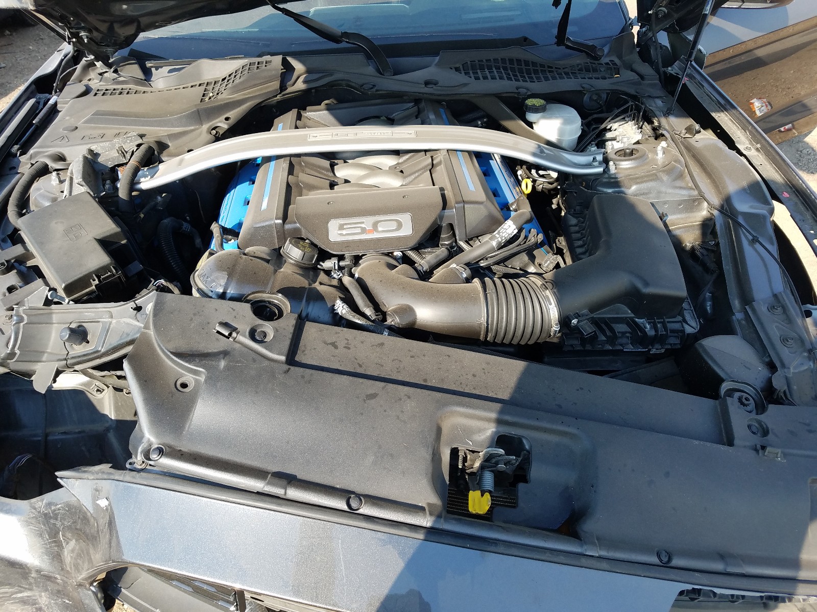 Photo 7 from auction – 2016 FORD MUSTANG GT with VIN 1FA6P8CF0G5237322