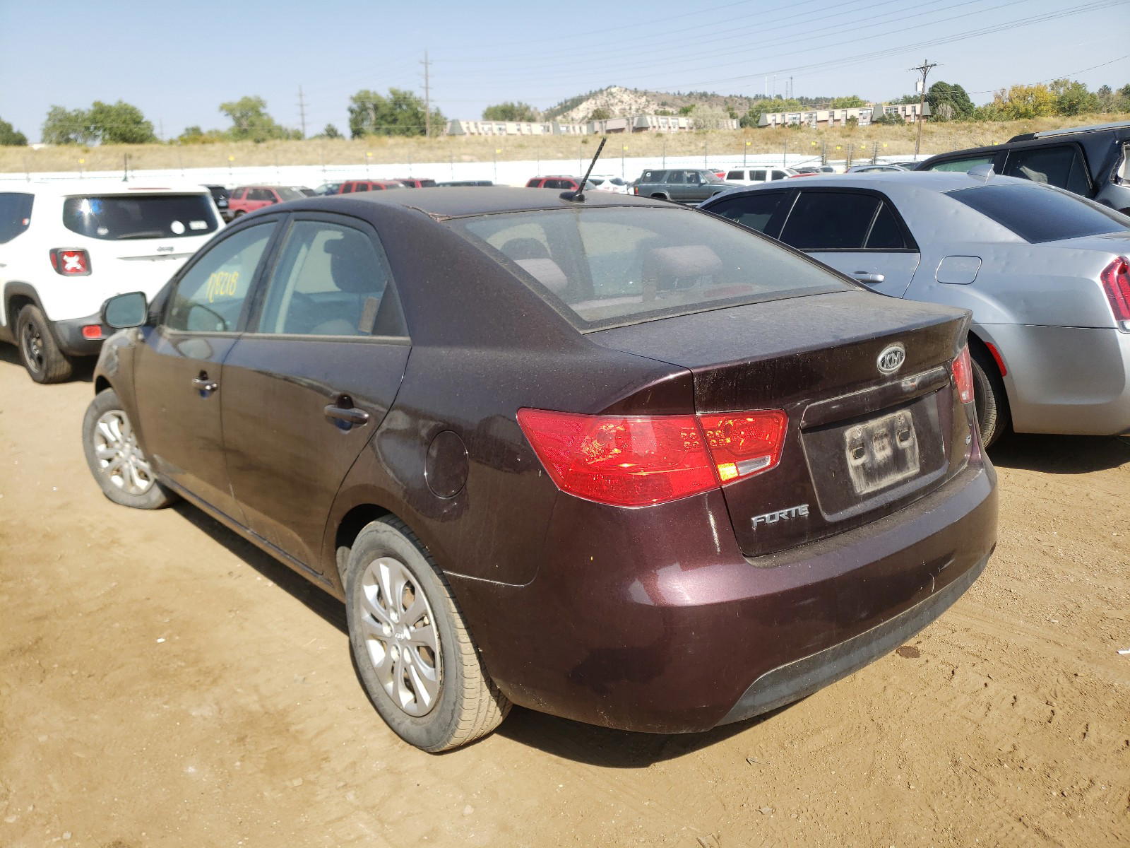 Photo 3 from auction – 2011 KIA FORTE EX with VIN KNAFU4A22B5372996