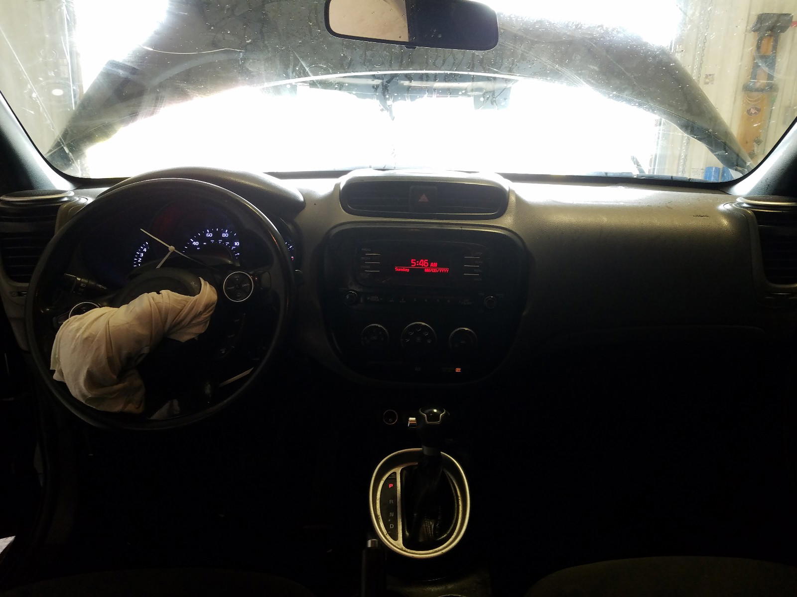 Photo 19 from auction – 2014 KIA SOUL with VIN KNDJN2A2XE7004251