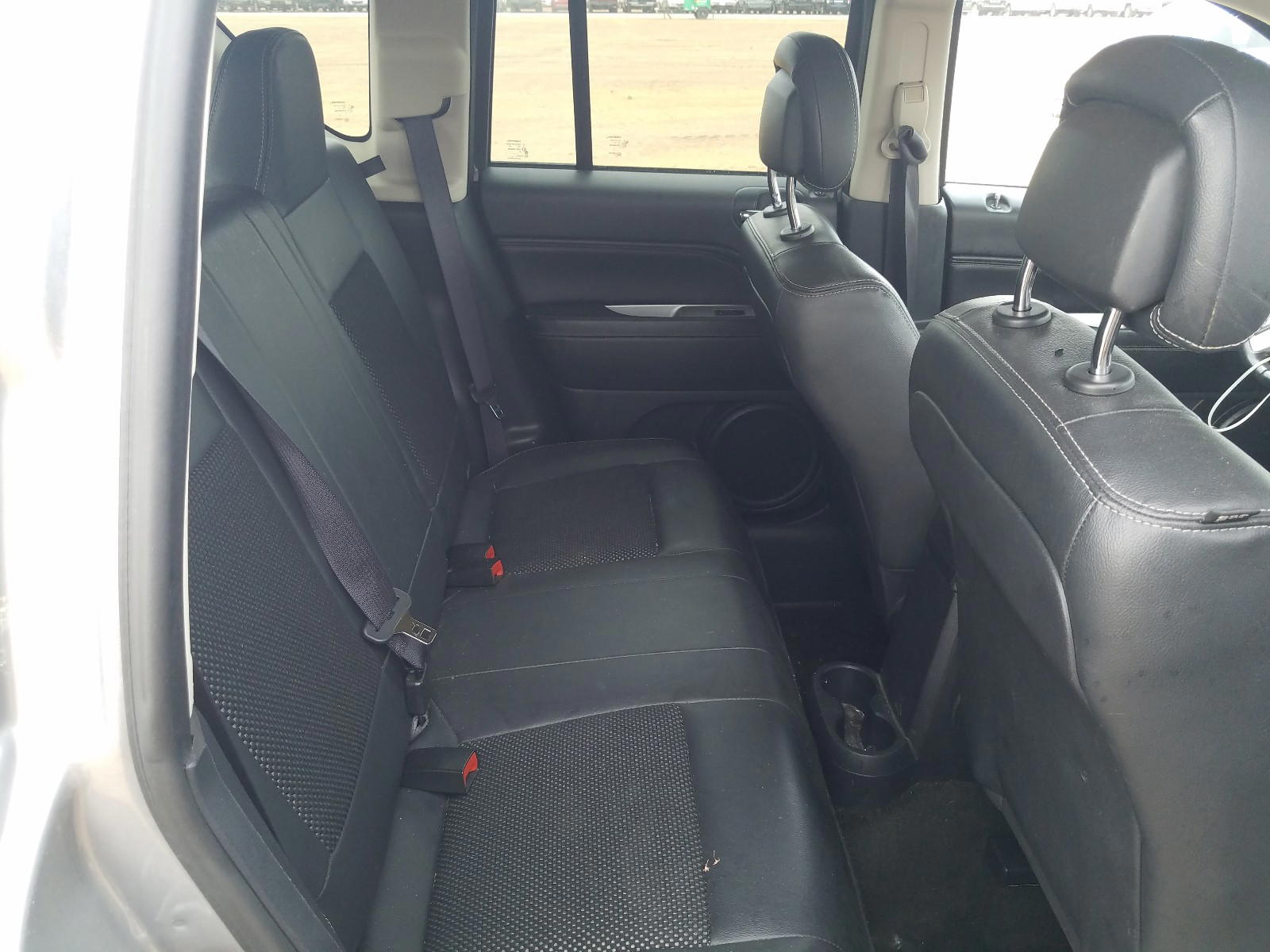 Photo 6 from auction – 2016 JEEP COMPASS LA with VIN 1C4NJCEA1GD773908