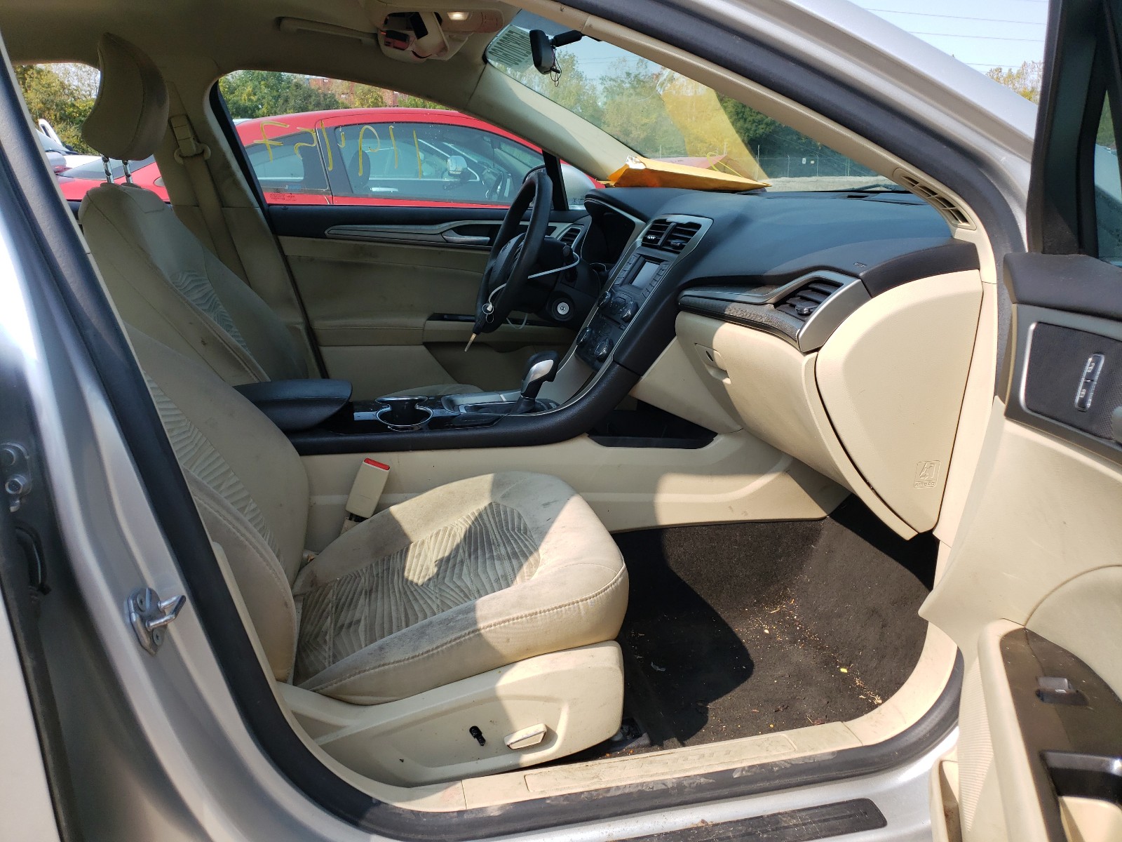 Photo 5 from auction – 2016 FORD FUSION SE with VIN 1FA6P0H76G5123165