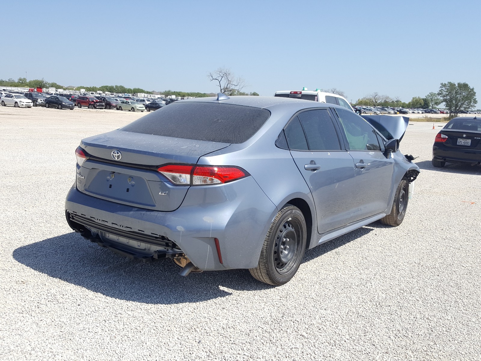 Photo 4 from auction – 2021 TOYOTA COROLLA LE with VIN JTDEPMAE5MJ123117
