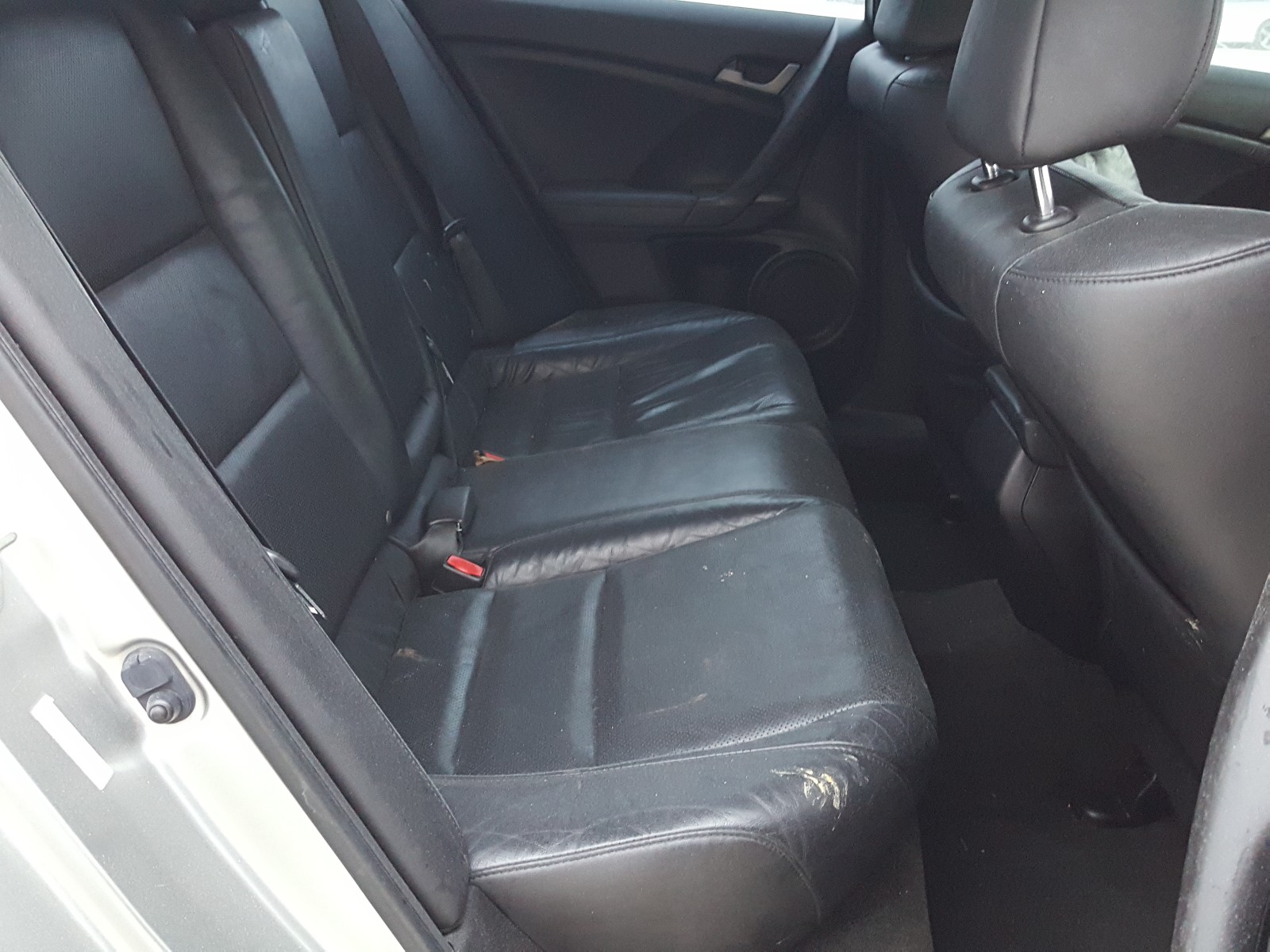 Photo 6 from auction – 2009 ACURA TSX with VIN JH4CU26659C015936