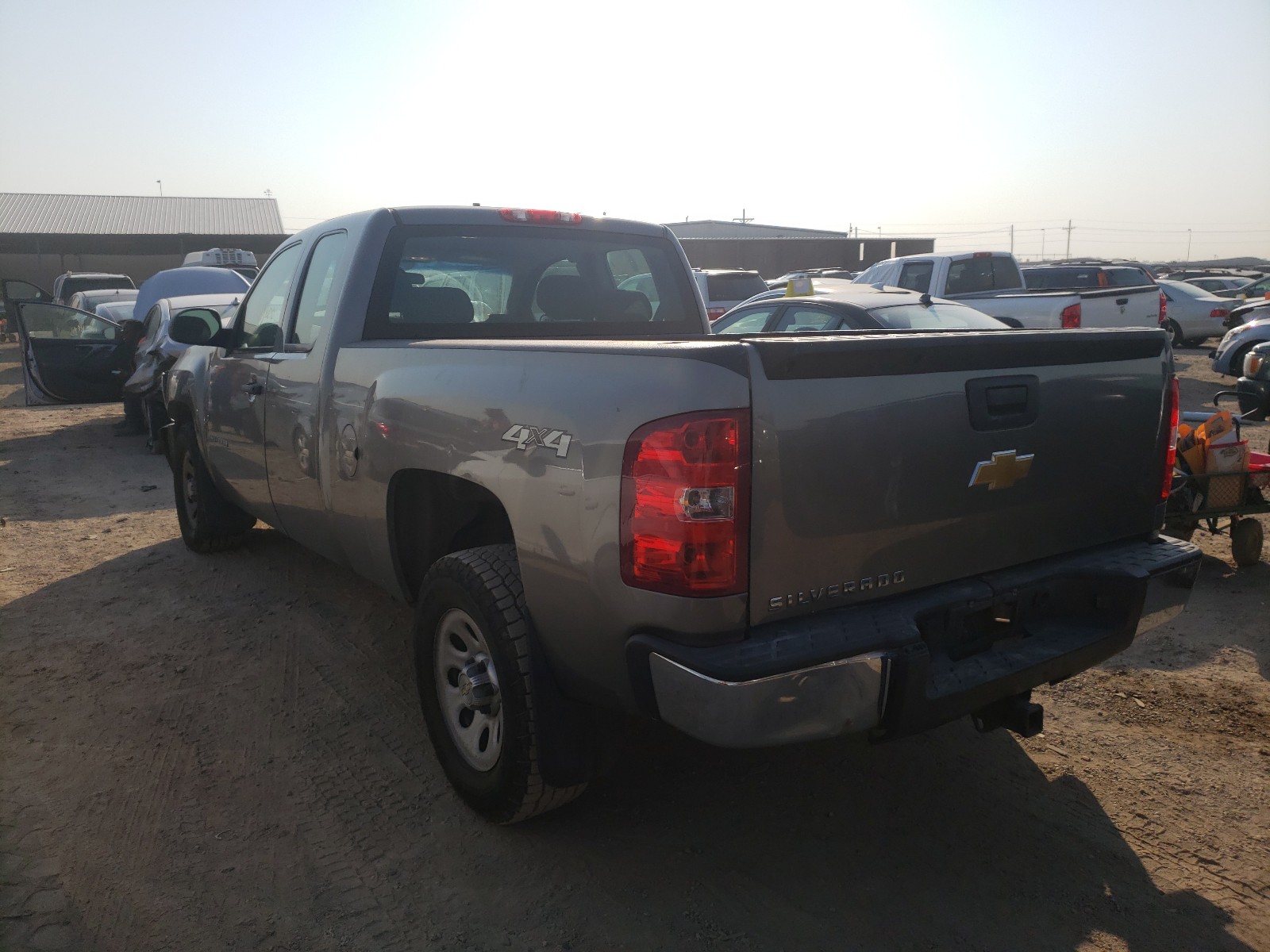 Photo 3 from auction – 2013 CHEVROLET SILVERADO with VIN 1GCRKPE72DZ344303