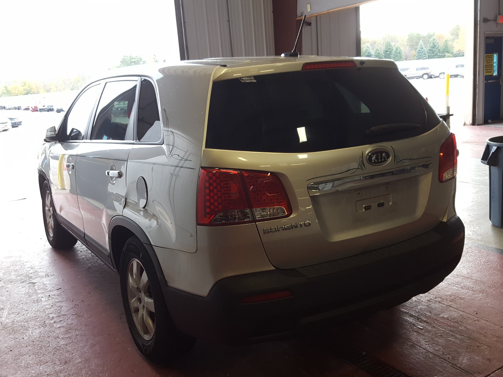 Photo 3 from auction – 2012 KIA SORENTO BA with VIN 5XYKT3A19CG204691
