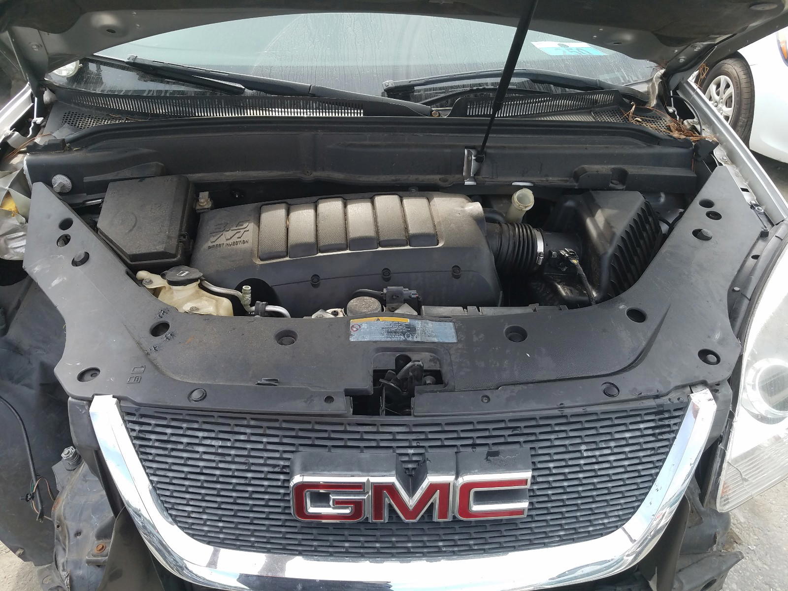Photo 7 from auction – 2012 GMC ACADIA SLT with VIN 1GKKRRED2CJ346150