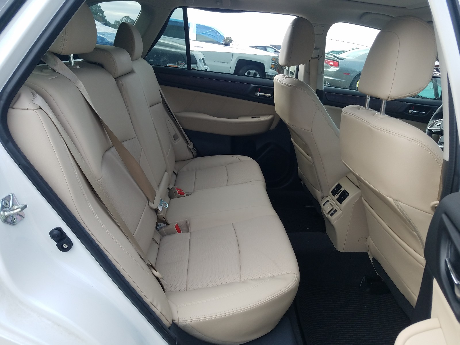 صورة رقم 6 من المزاد - 2019 SUBARU OUTBACK 3. مع VIN 4S4BSENC4K3333785