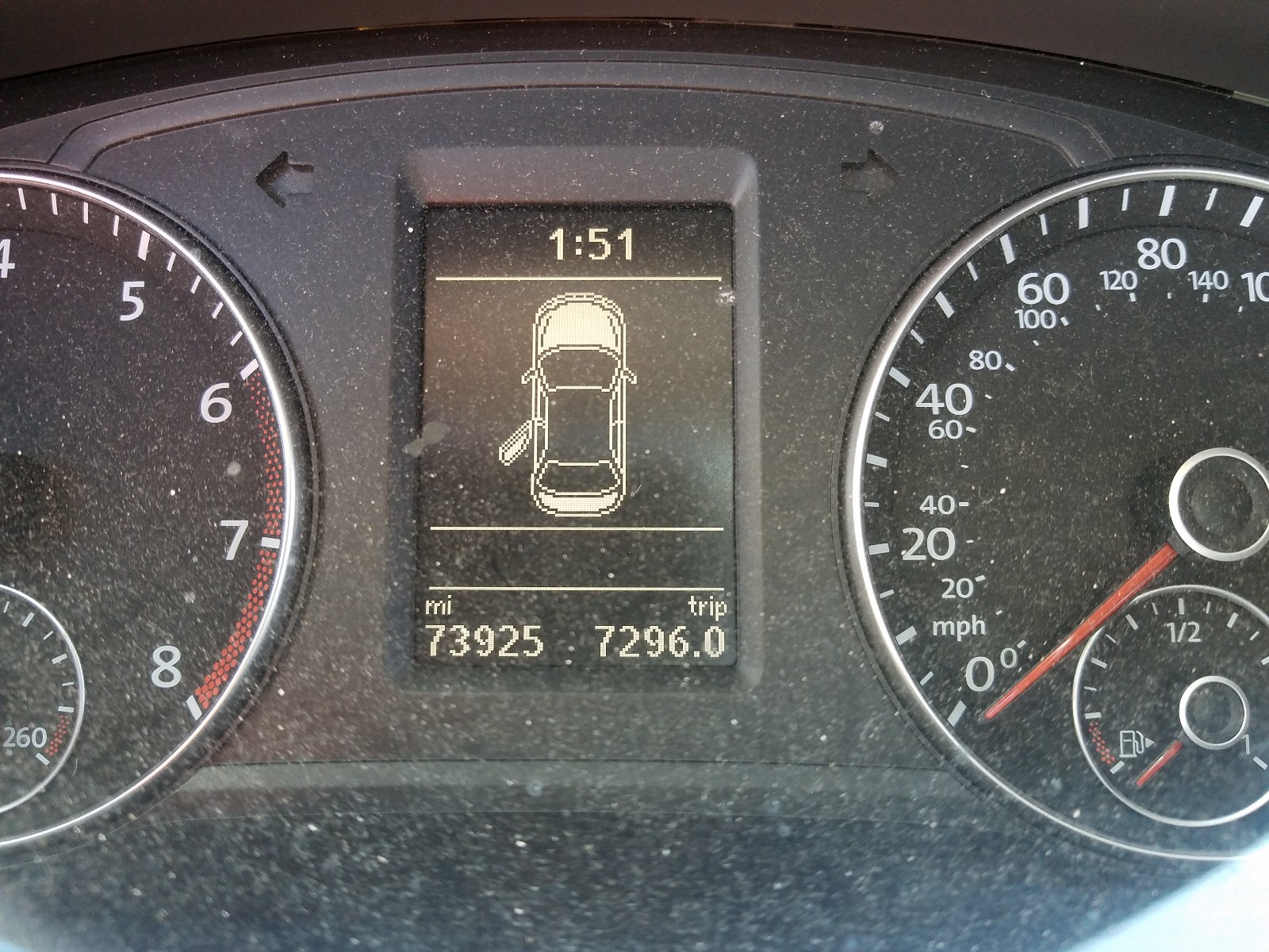 Photo 8 from auction – 2014 VOLKSWAGEN PASSAT SE with VIN 1VWBT7A34EC085199