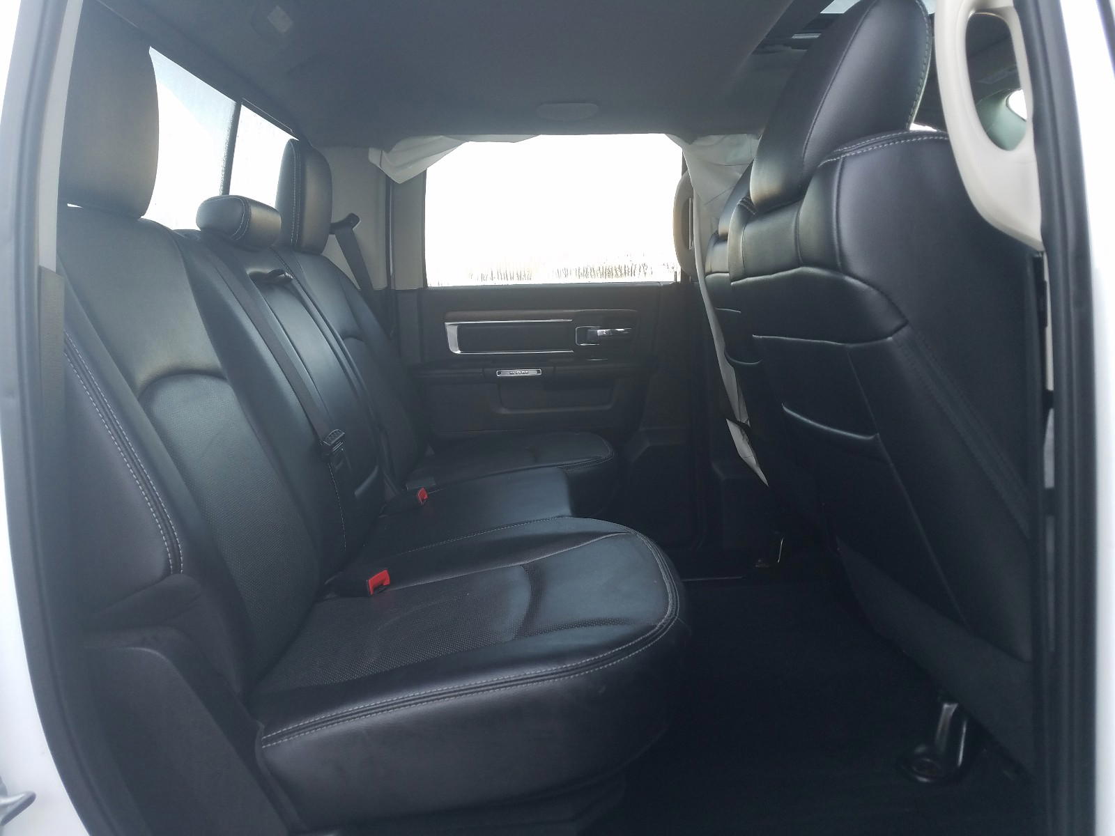 Photo 6 from auction – 2014 RAM 1500 LARAM with VIN 1C6RR7VT0ES121378
