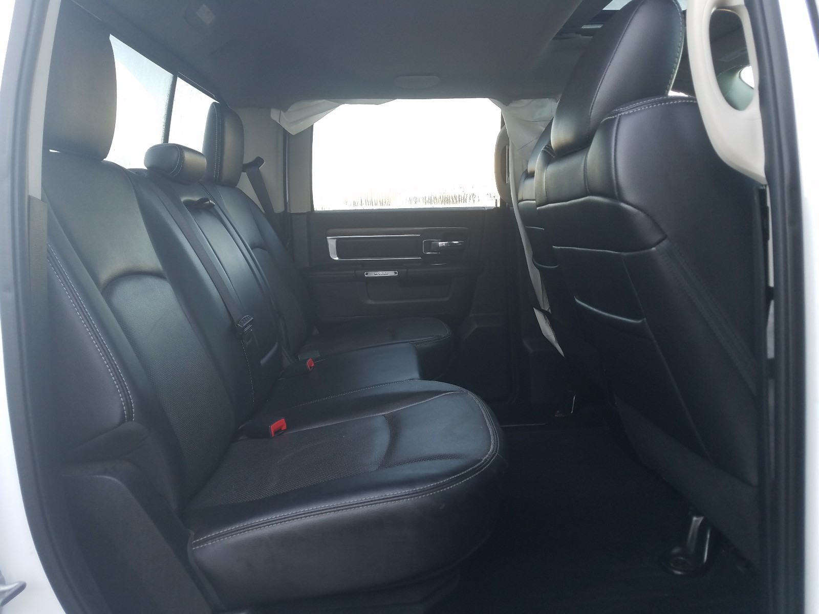 Zdjęcie 6 z aukcji – 2014 RAM 1500 LARAM z VIN 1C6RR7VT0ES121378