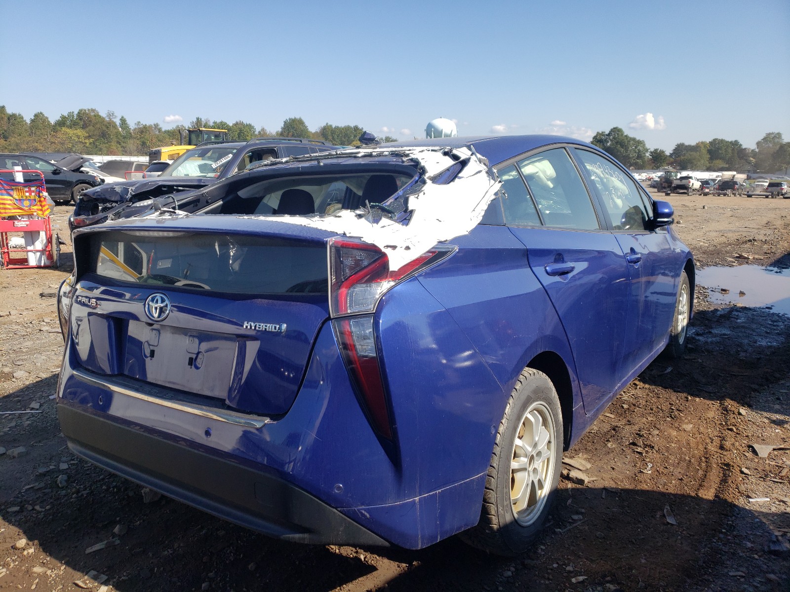Photo 4 from auction – 2018 TOYOTA PRIUS with VIN JTDKBRFU4J3066536