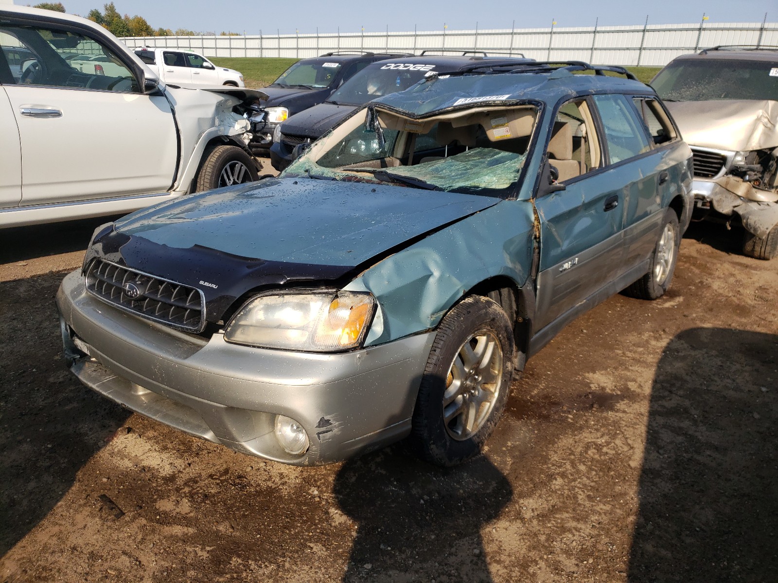 Photo 2 from auction – 2004 SUBARU LEGACY OUT with VIN 4S3BH675747636188