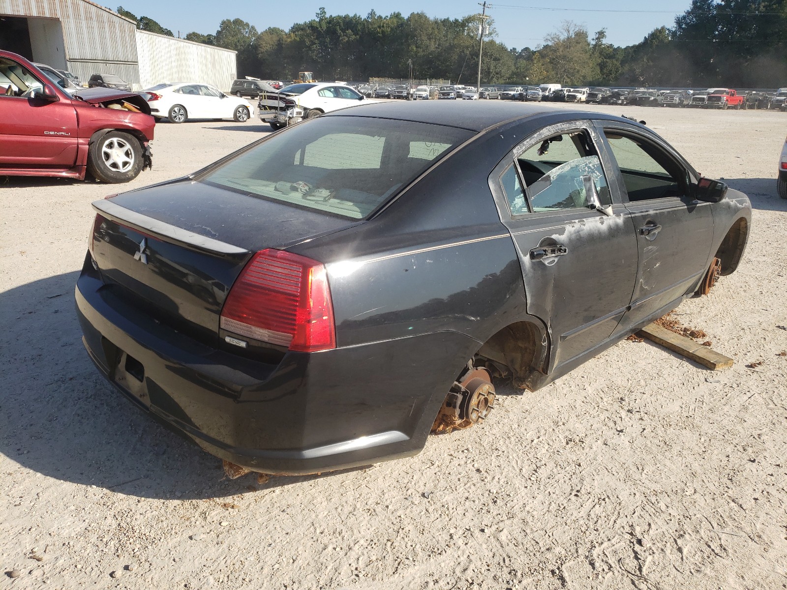 Photo 4 from auction – 2005 MITSUBISHI GALANT ES with VIN 4A3AB46F75E050872