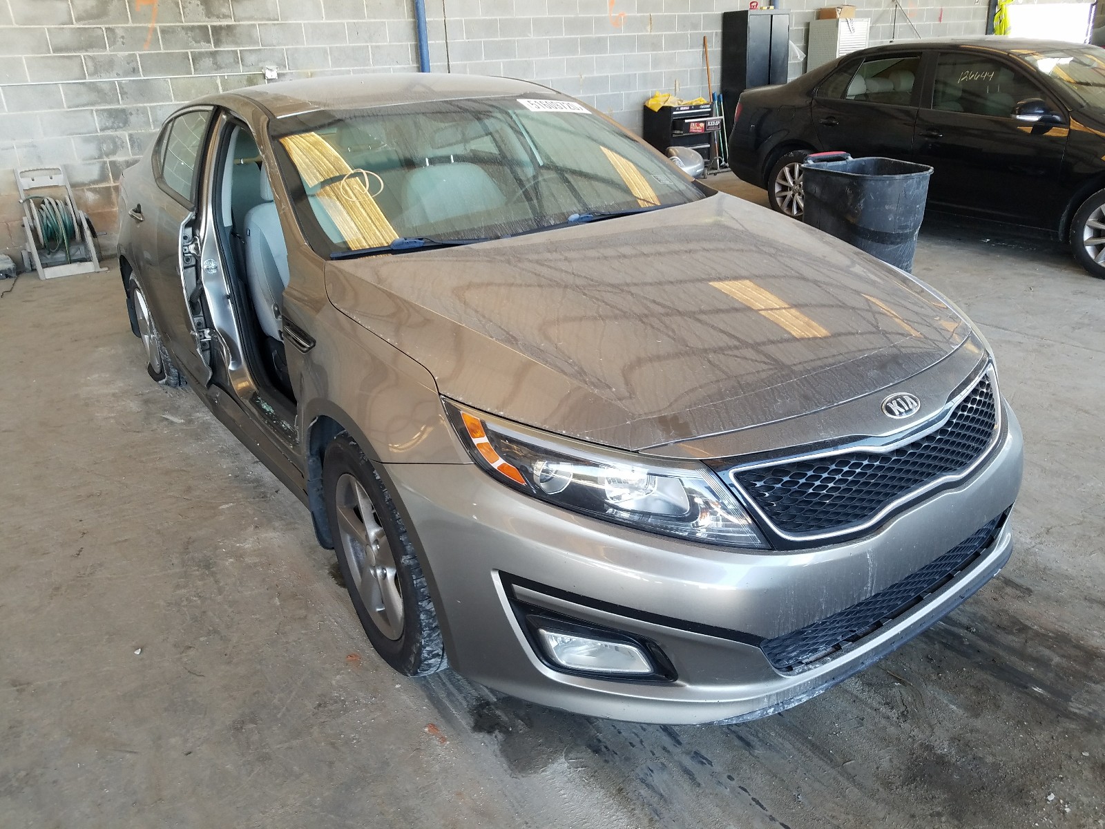 Photo 1 from auction – 2014 KIA OPTIMA LX with VIN 5XXGM4A74EG280260
