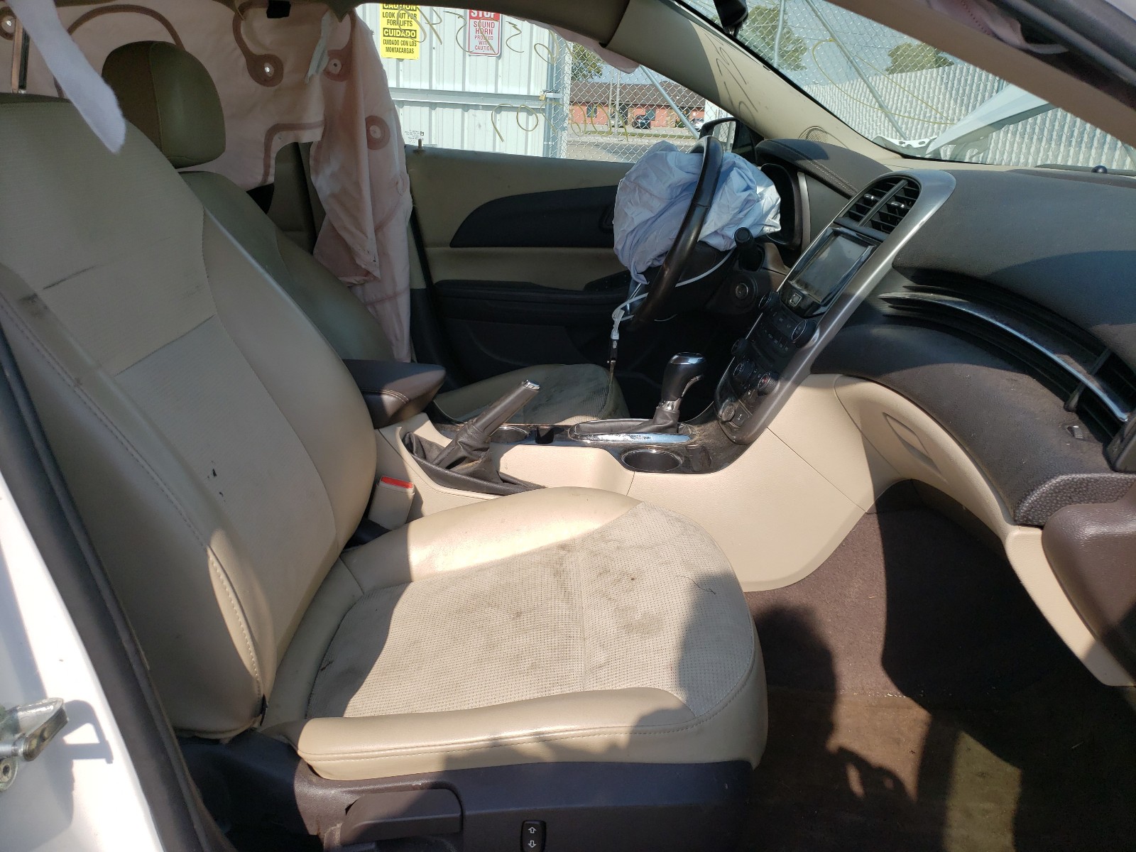 Photo 5 from auction – 2014 CHEVROLET MALIBU 2LT with VIN 1G11E5SL4EF298642