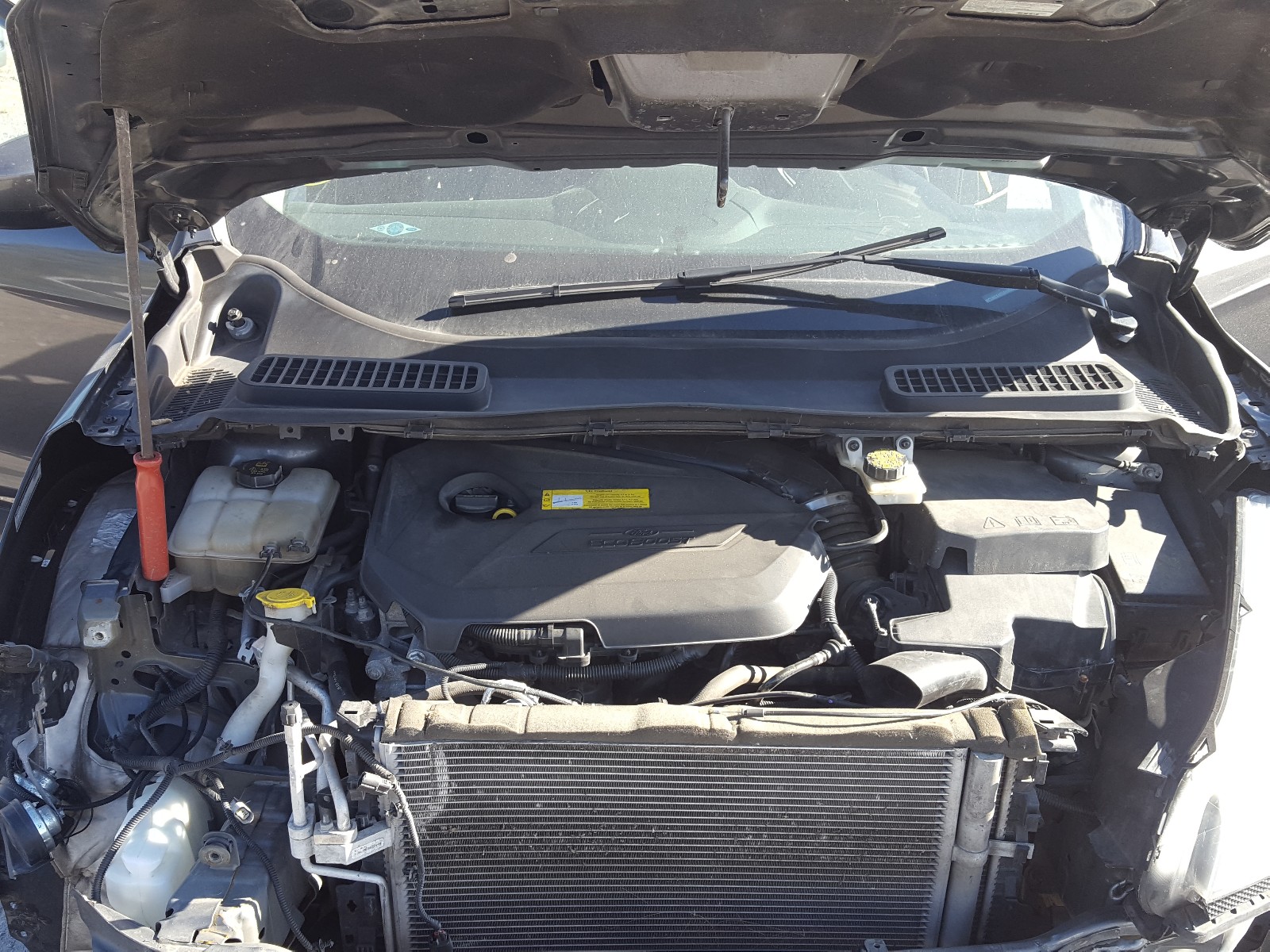 Photo 7 from auction – 2016 FORD ESCAPE SE with VIN 1FMCU9GX4GUA58023