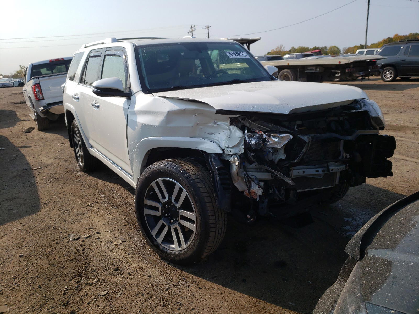 TOYOTA 4RUNNER SR 2016 with VIN JTEBU5JR4G5311768 - Photo from auction