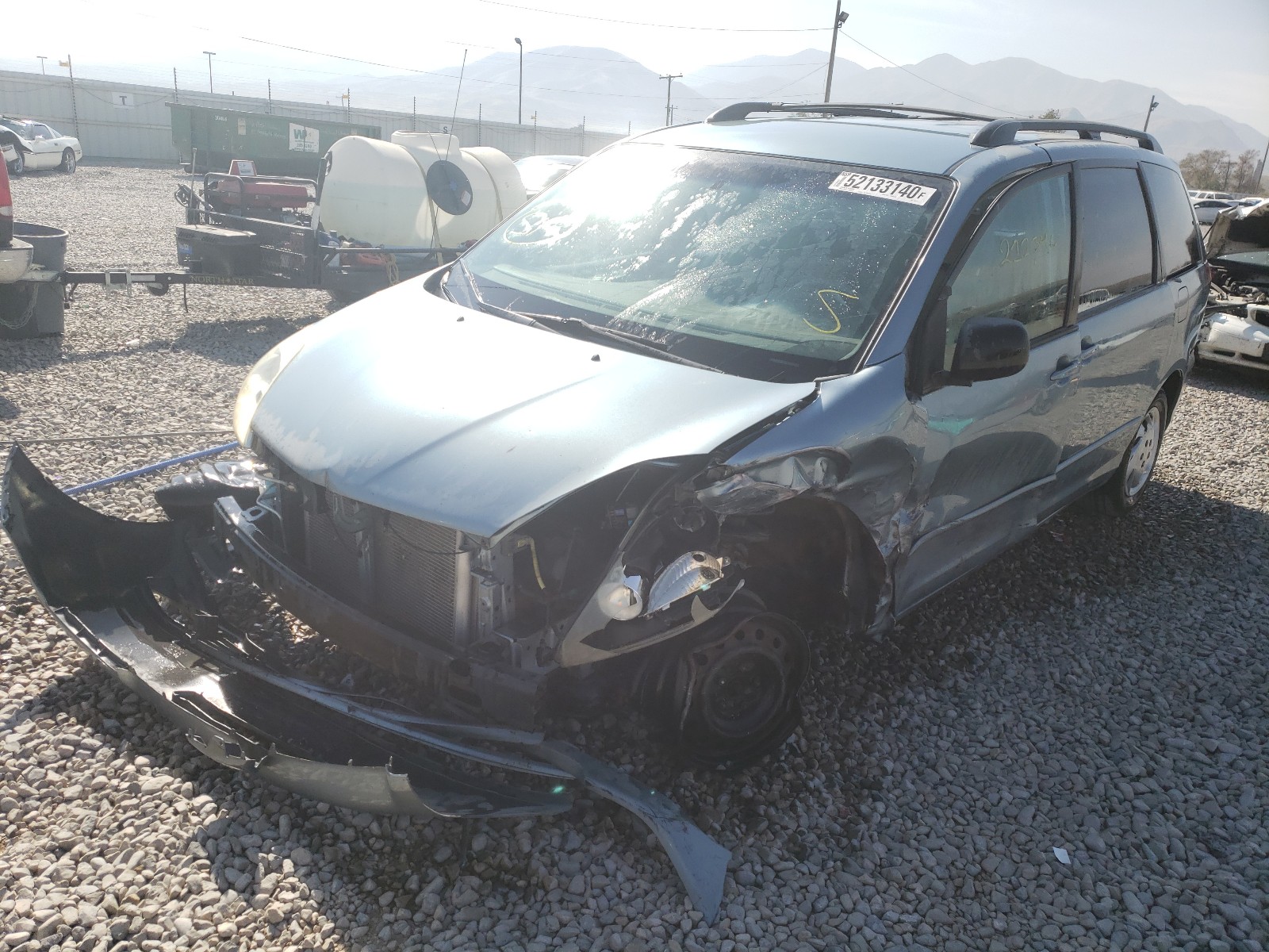 Photo 2 from auction – 2005 TOYOTA SIENNA CE with VIN 5TDZA23C15S348111